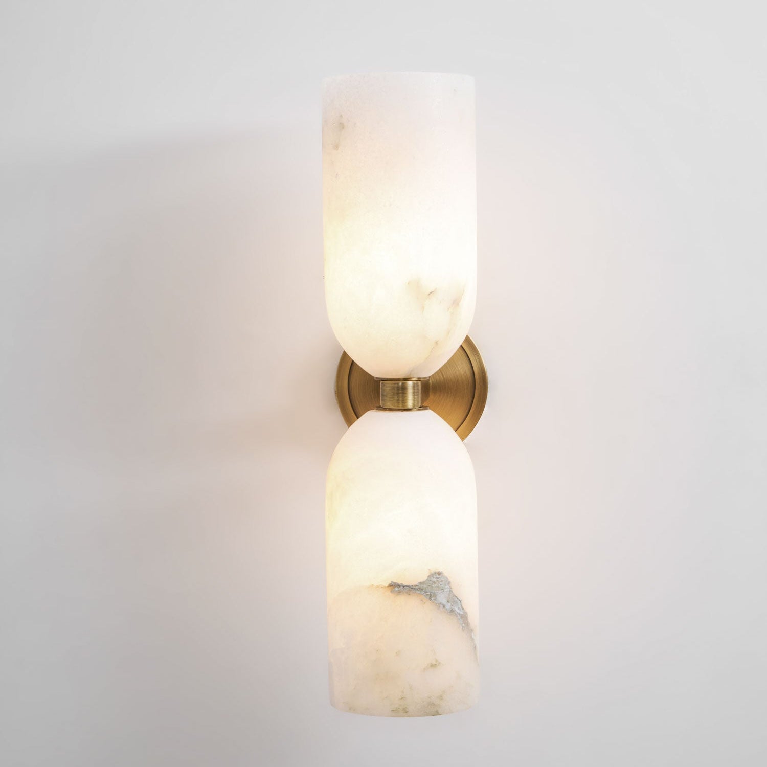 Alabasten Wandlamp met Messing — Dubbele Lichtschijven en Centrale Metalen Ster | Sansoti