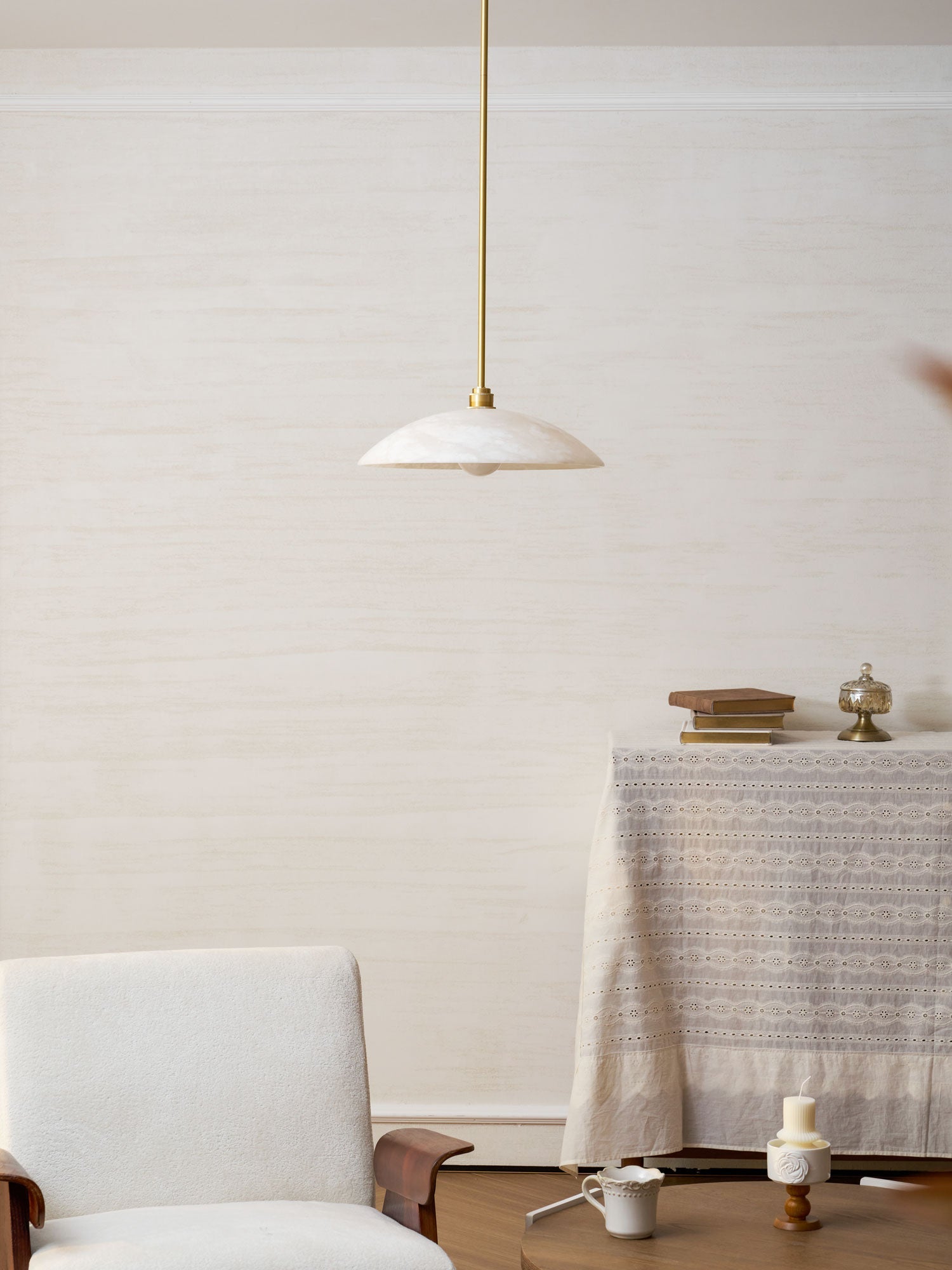 Koepelvormige Hanglamp Albast met Koperen Fitting – Ø30cm & Ø40cm – Natuursteen – Warme Uitstraling Eetkamer Keuken Woonkamer | Sansoti