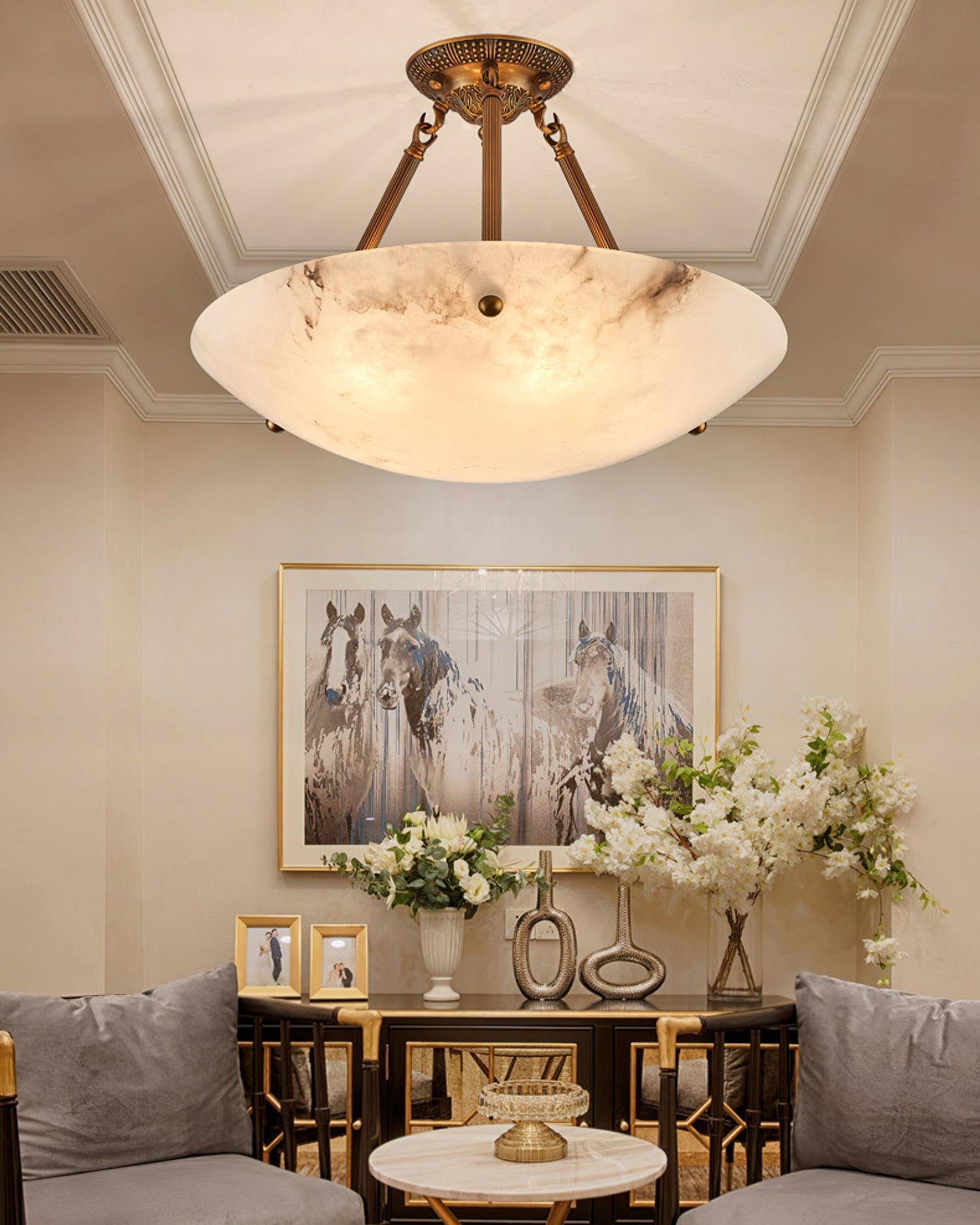 Alabaster Kom Plafondlamp – Antique Brass Montuur – 4, 5 of 6 Lichtpunten – Natuursteen Halfronde Kroonluchter voor Eetkamer Woonkamer Entree | Sansoti