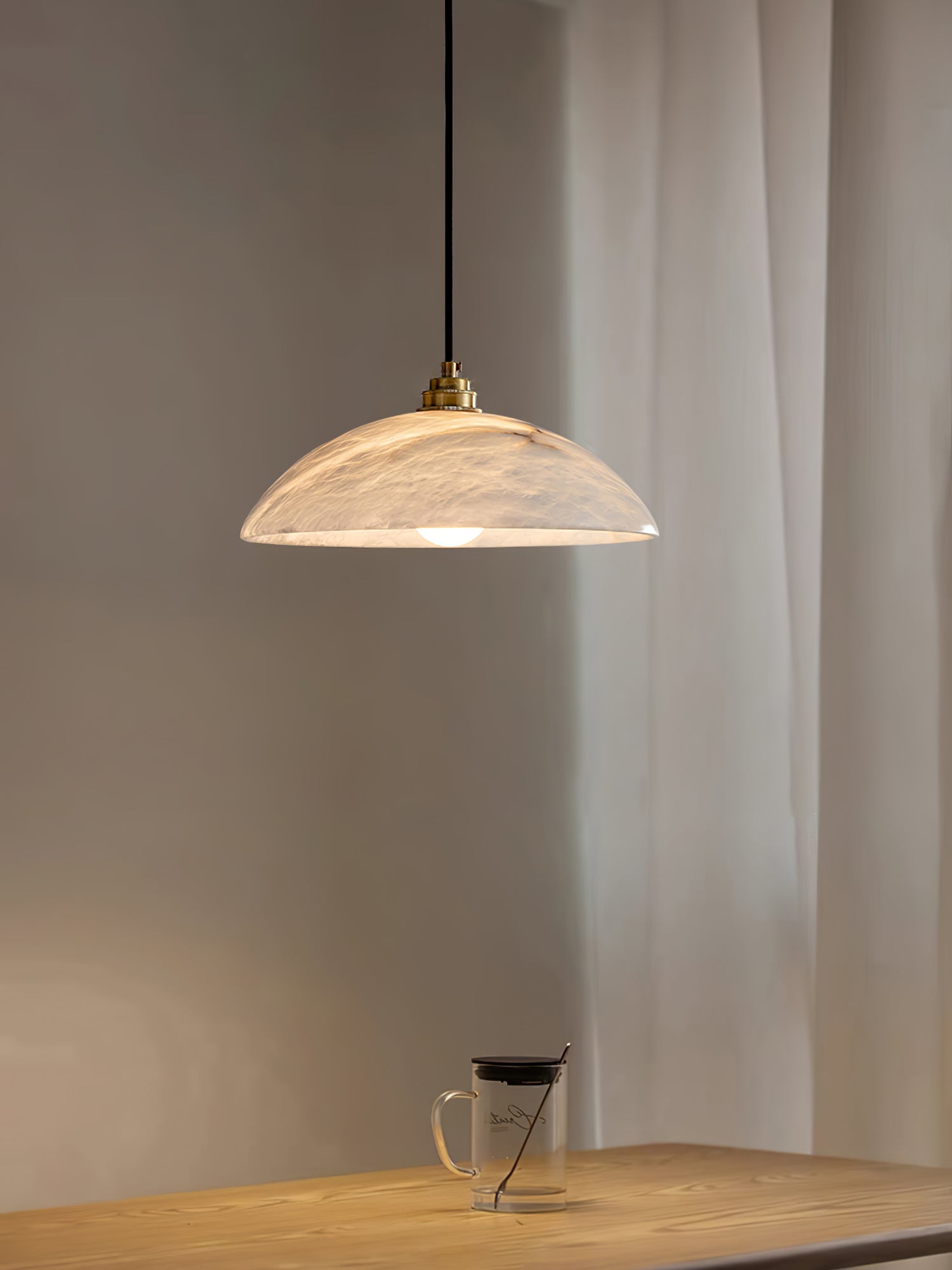 Koepelvormige Hanglamp Albast met Koperen Fitting – Ø30cm & Ø40cm – Natuursteen – Warme Uitstraling Eetkamer Keuken Woonkamer | Sansoti