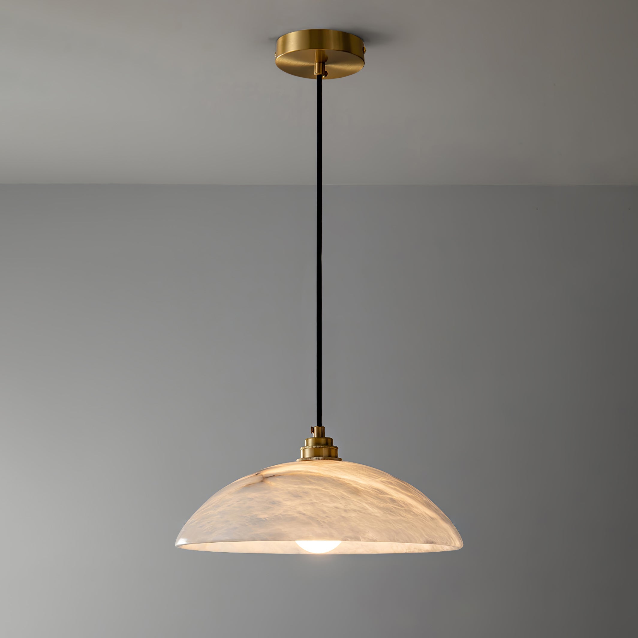 Koepelvormige Hanglamp Albast met Koperen Fitting – Ø30cm & Ø40cm – Natuursteen – Warme Uitstraling Eetkamer Keuken Woonkamer | Sansoti
