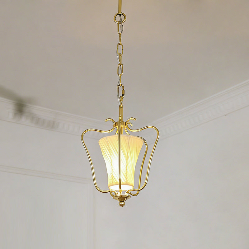 Vintage Hanglamp met Messing Afwerking en Plooistof Kap – Warm Lantaarnontwerp voor Keuken en Hal | Sansoti