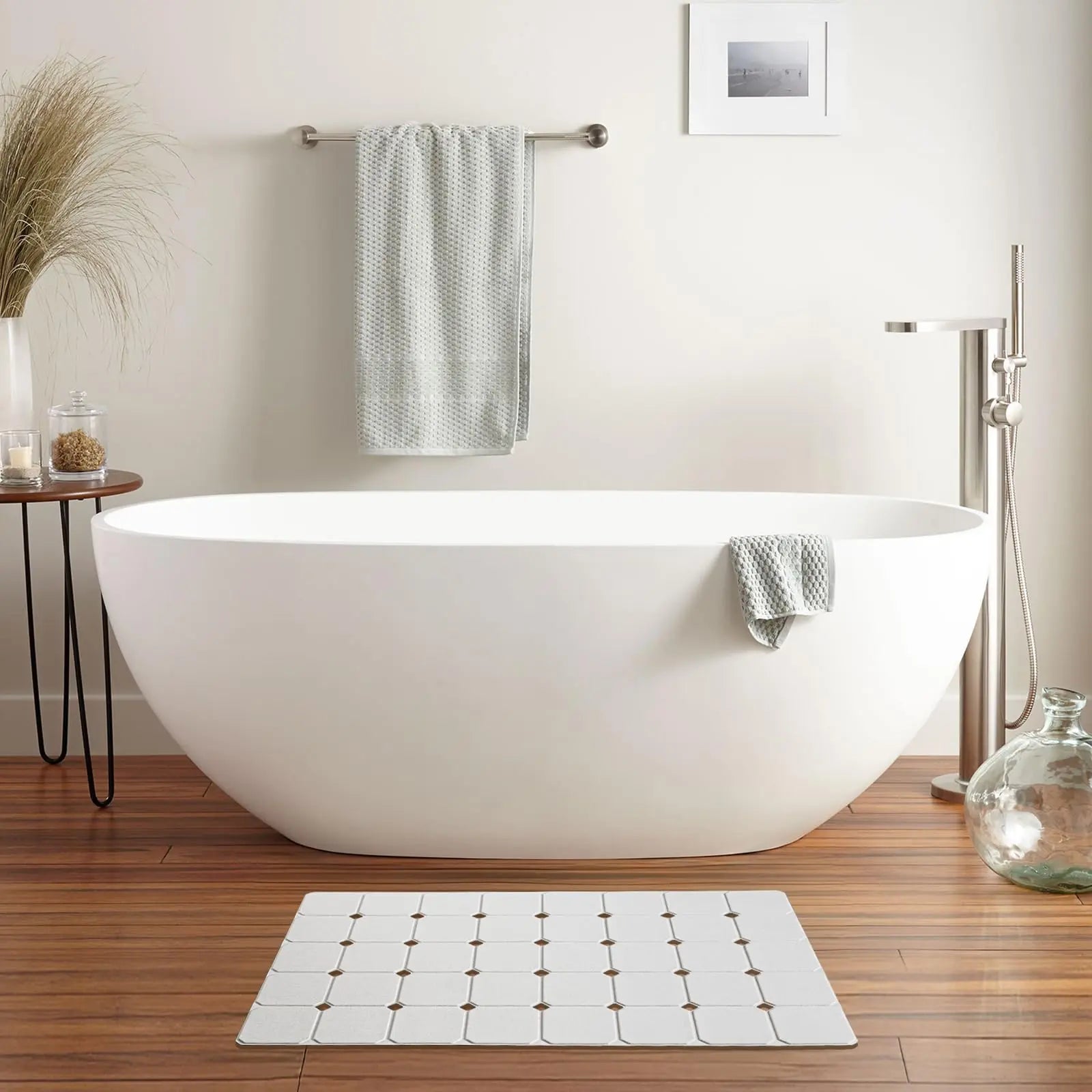 Foldable Non-Slip Bath Mat with Suction Cups Silicone Bathroom Mat for Shower and Bath | Sansoti