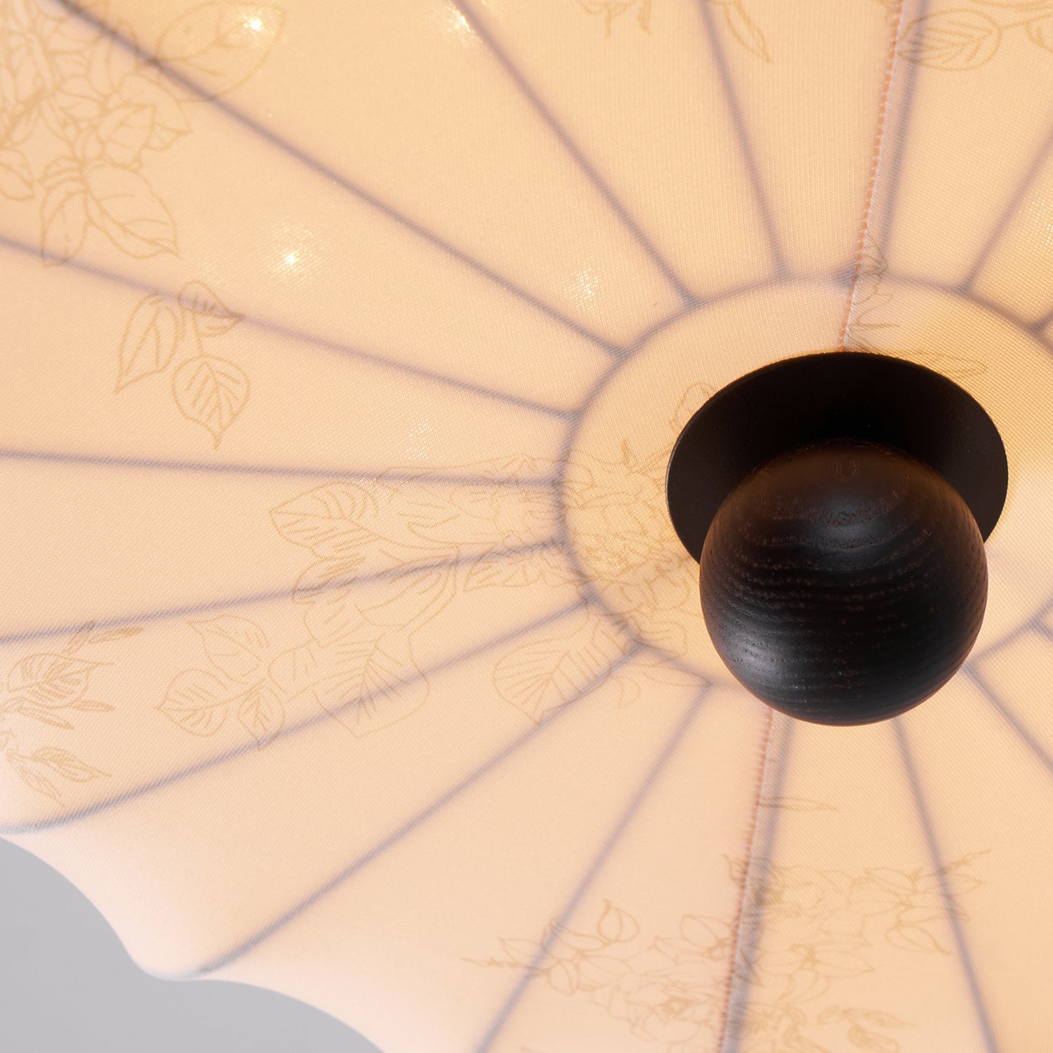 Anela Plafondlamp Walnoot met Beige Gevlochten Kap – Retro Scandinavische Hanglamp met Geïntegreerde LED – Dimbare Plafondverlichting | Sansoti