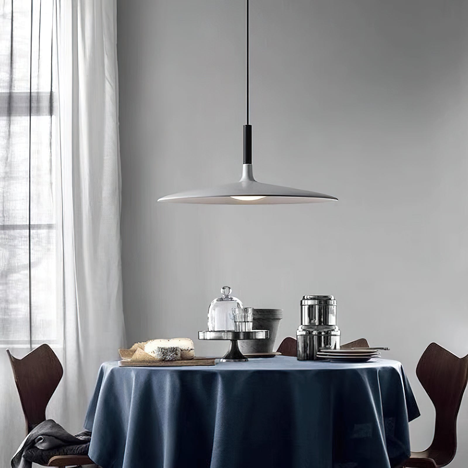 Hanglamp met Conische Kap – Resin Sculptural Pendant in Zes Kleuren, Geïntegreerde LED 3000K of Dimbaar, Moderne Lamp voor Eetkamer Keukeneiland | Sansoti