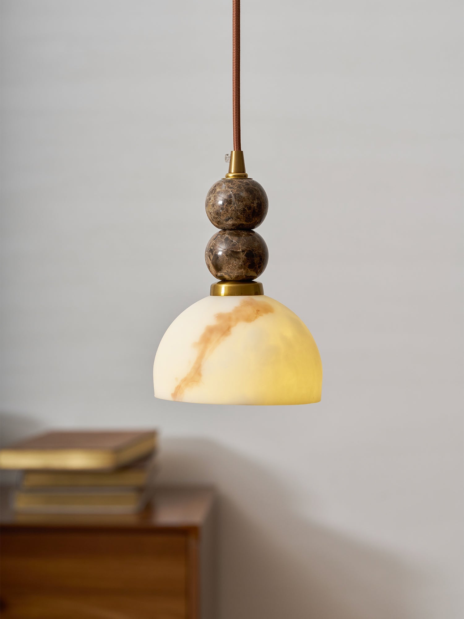 Hanglamp met Marmer en Imitatie Albast – Elegant Design met Zacht Licht | Sansoti