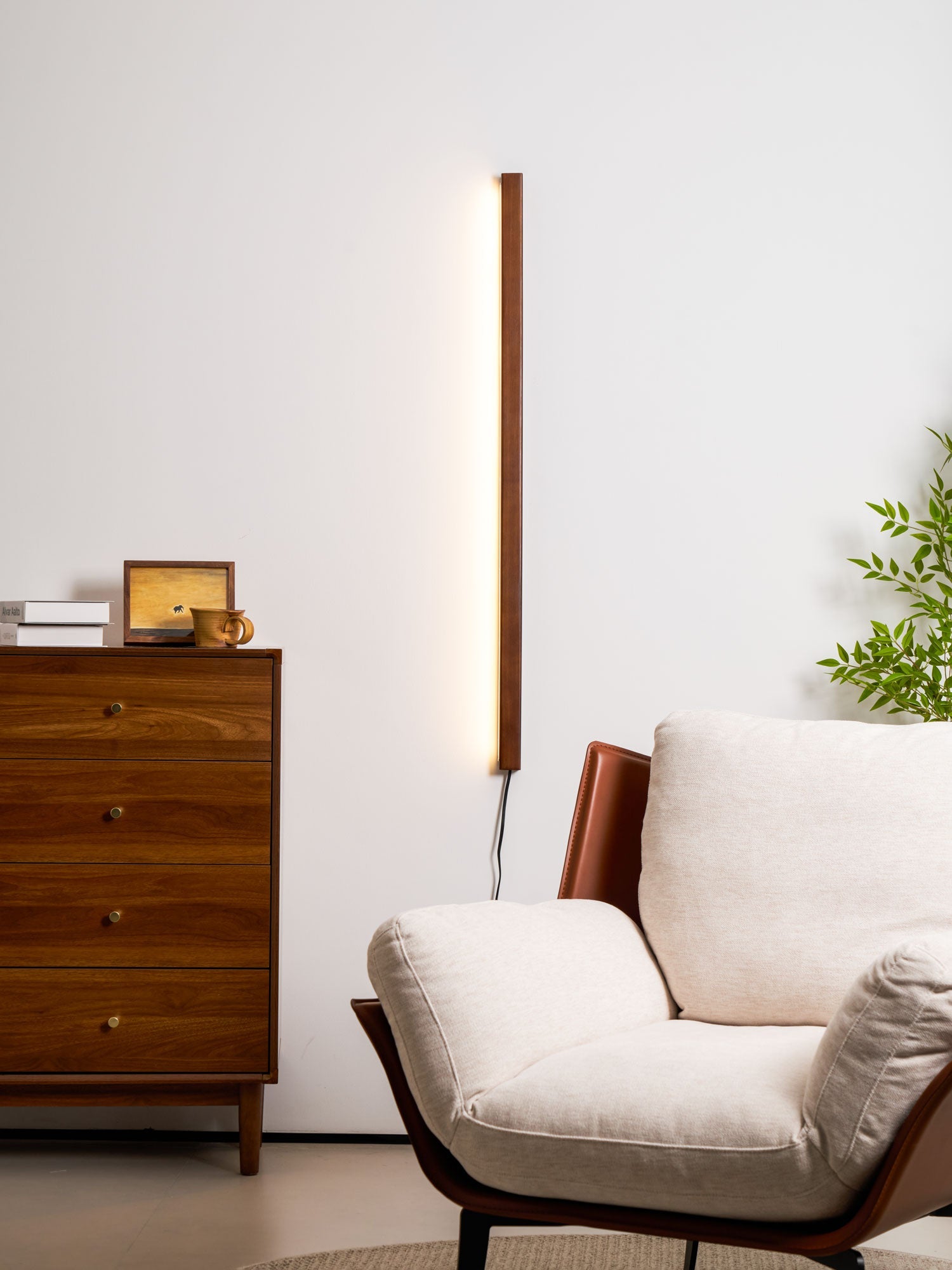 Ronde Houten Wandlamp met LED — Scandinavisch Design met Dimfunctie — Verkrijgbaar in Drie Maten | Sansoti
