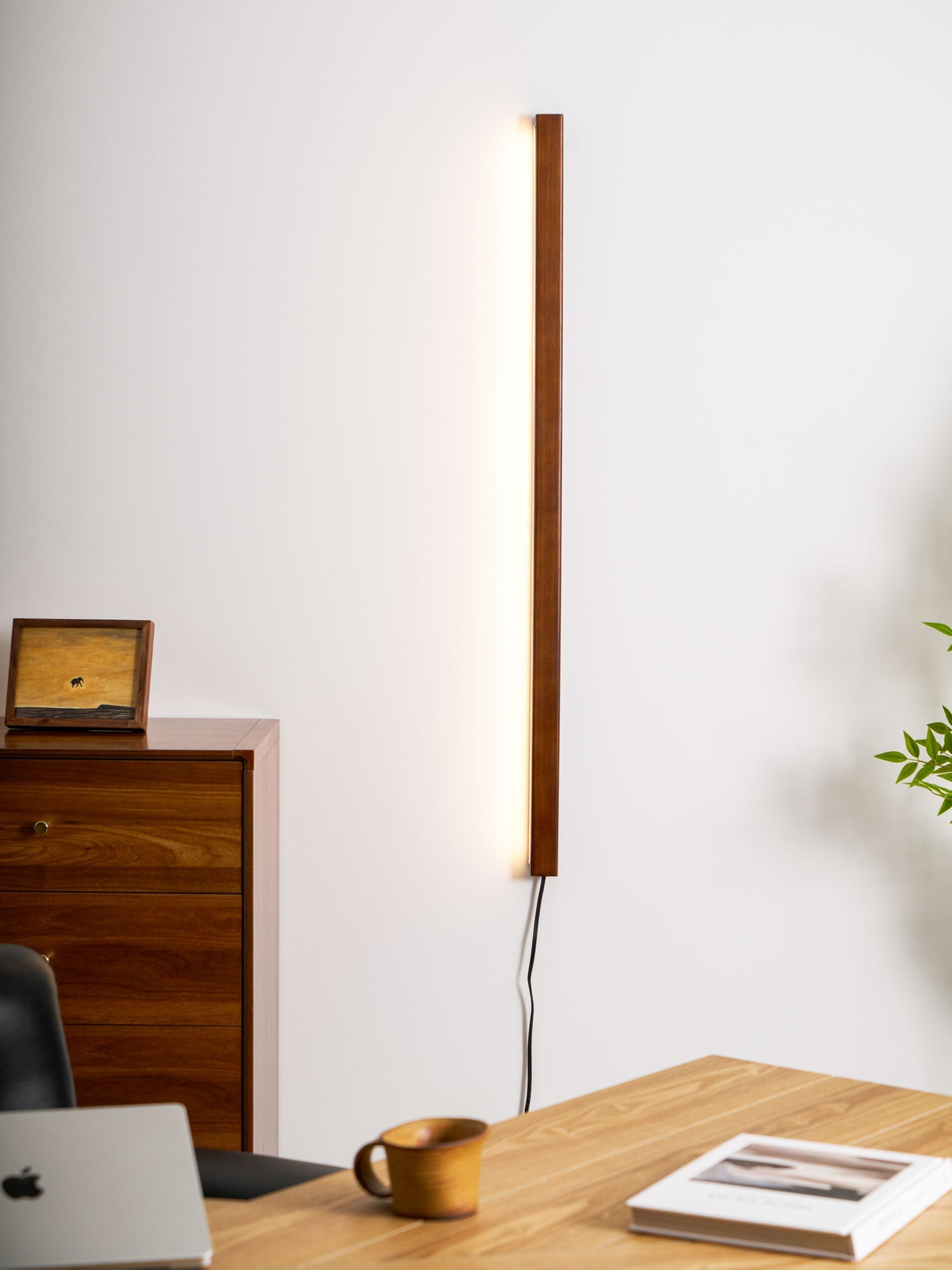 Ronde Houten Wandlamp met LED — Scandinavisch Design met Dimfunctie — Verkrijgbaar in Drie Maten | Sansoti