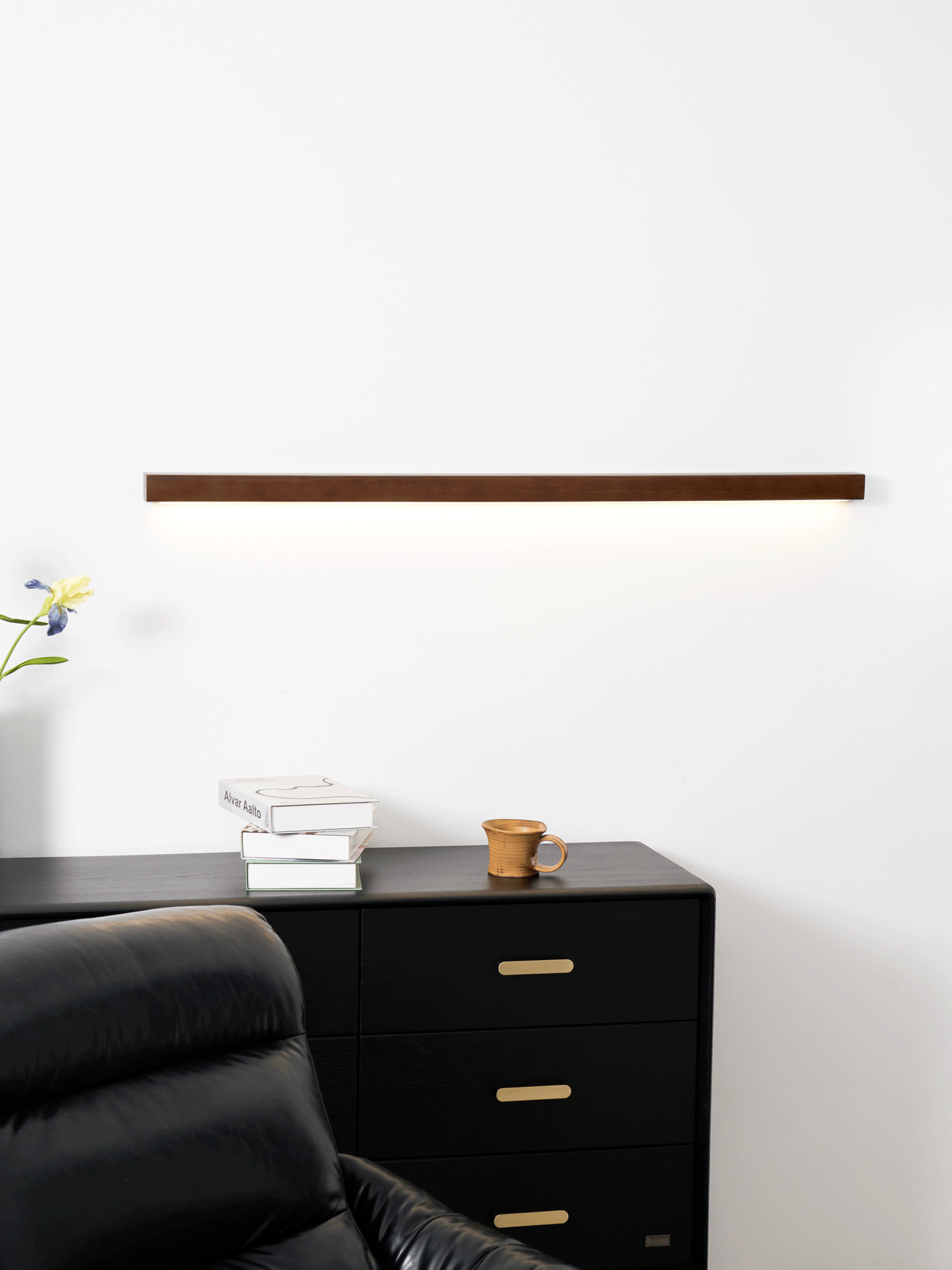 Wooden Wall Lamp Linear Design LED Lighting for Hallway Bedroom Modern Minimalist Scandinavian | Sansoti
