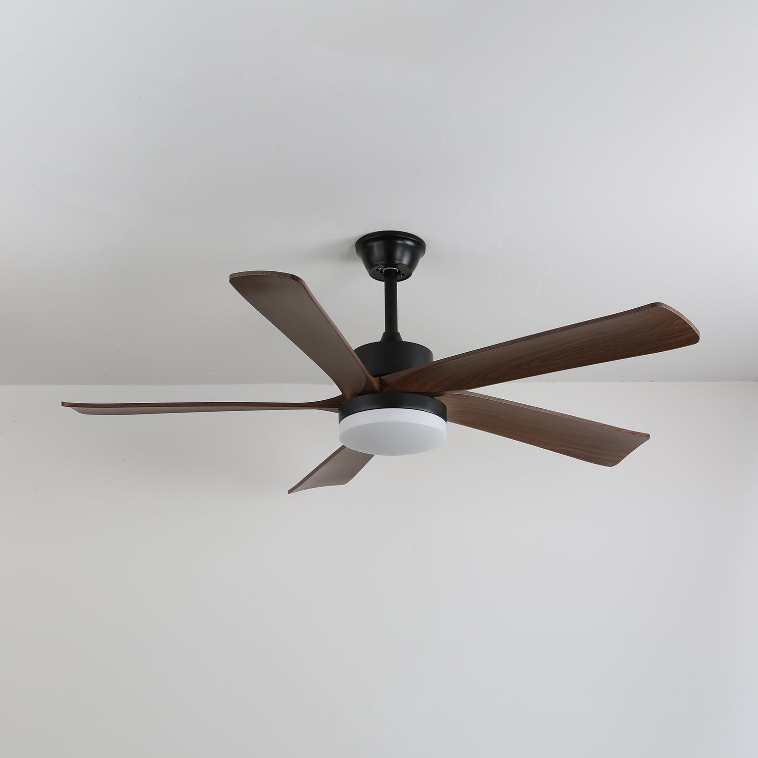 Modern ceiling fan with lighting and wooden blades – 6 speeds LED ceiling fan wood – quiet ceiling fan with remote control – Scandinavian fan lamp black and walnut for living room bedroom | Sansoti
