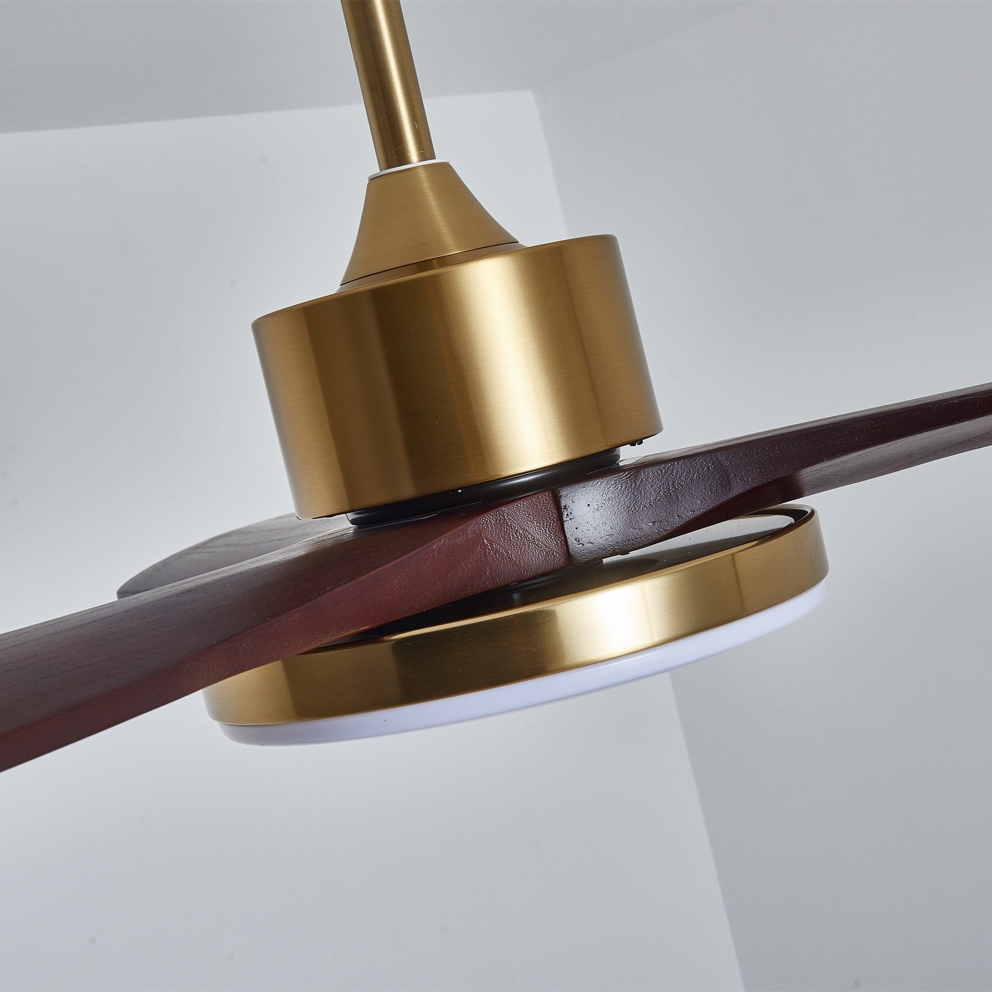 Modern Ceiling Fan with Lighting – Wooden Blades & Remote Control | Sansoti