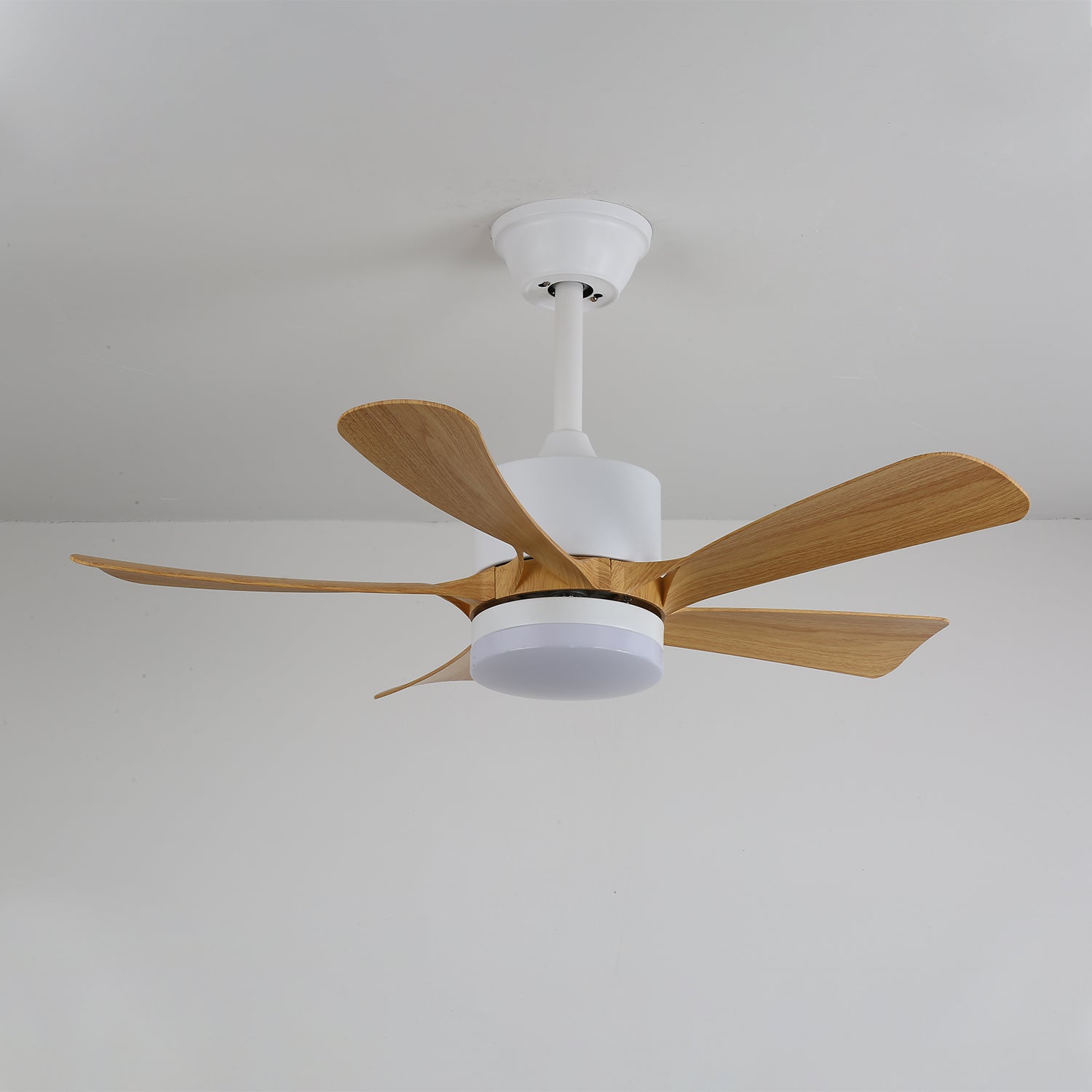 Moderne plafondventilator met geïntegreerde LED-verlichting in hout en metaal | Afstandsbediening 6-snelheden dimbaar voor woonkamer slaapkamer energiezuinig stil design 107cm 132cm | Sansoti