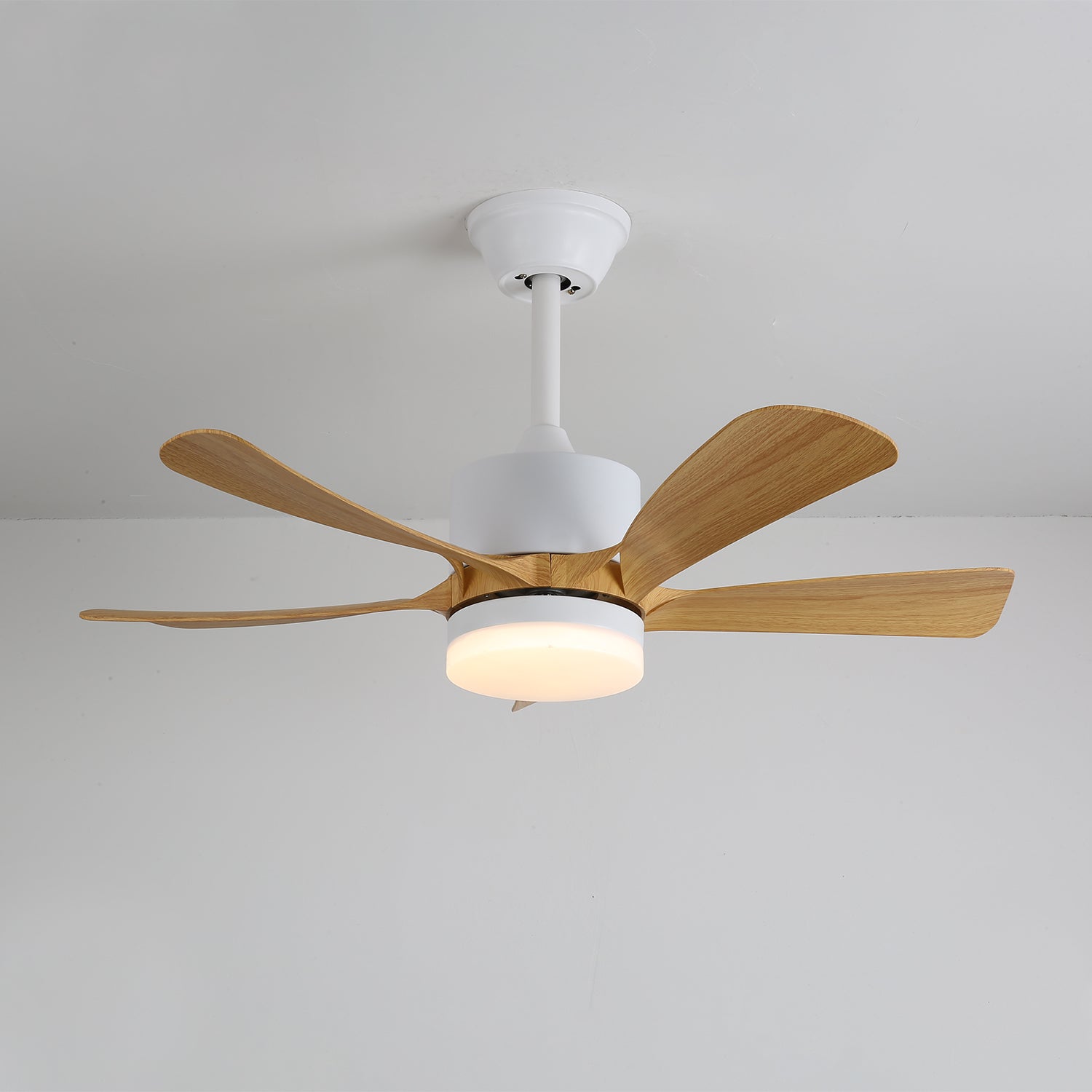 Moderne plafondventilator met geïntegreerde LED-verlichting in hout en metaal | Afstandsbediening 6-snelheden dimbaar voor woonkamer slaapkamer energiezuinig stil design 107cm 132cm | Sansoti
