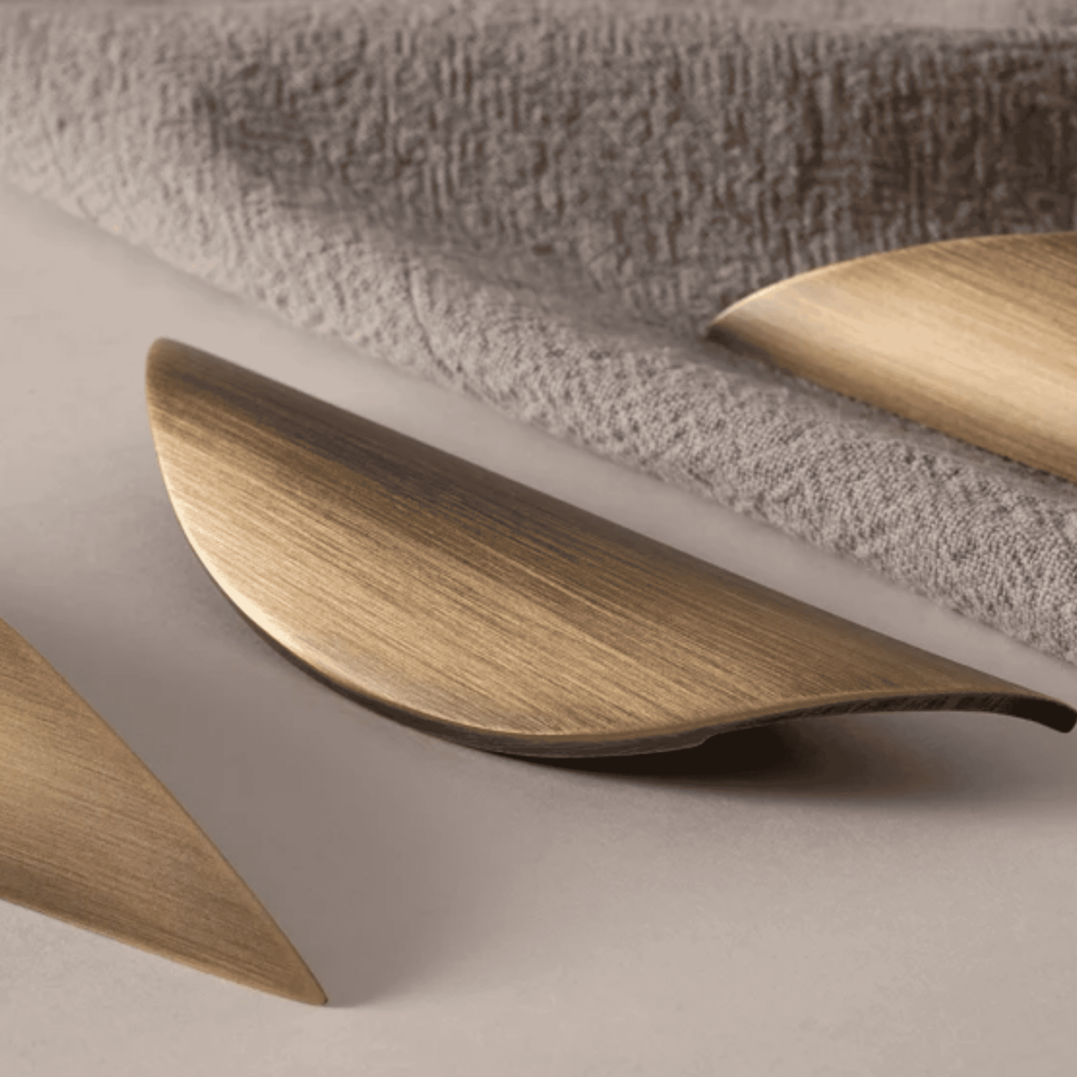 Geborsteld Messing Meubelgreep Modern Vintage Design Keuken Kast Lade Handvat Meubels Beslag 3 Maten Goud | Sansoti
