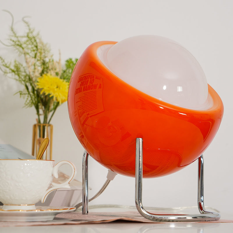 Mid-Century Tafellamp met Gekleurde Glazen Bol en Roestvrij Stalen Voet – Retro Design Verlichting voor Slaapkamer en Woonkamer | Sansoti