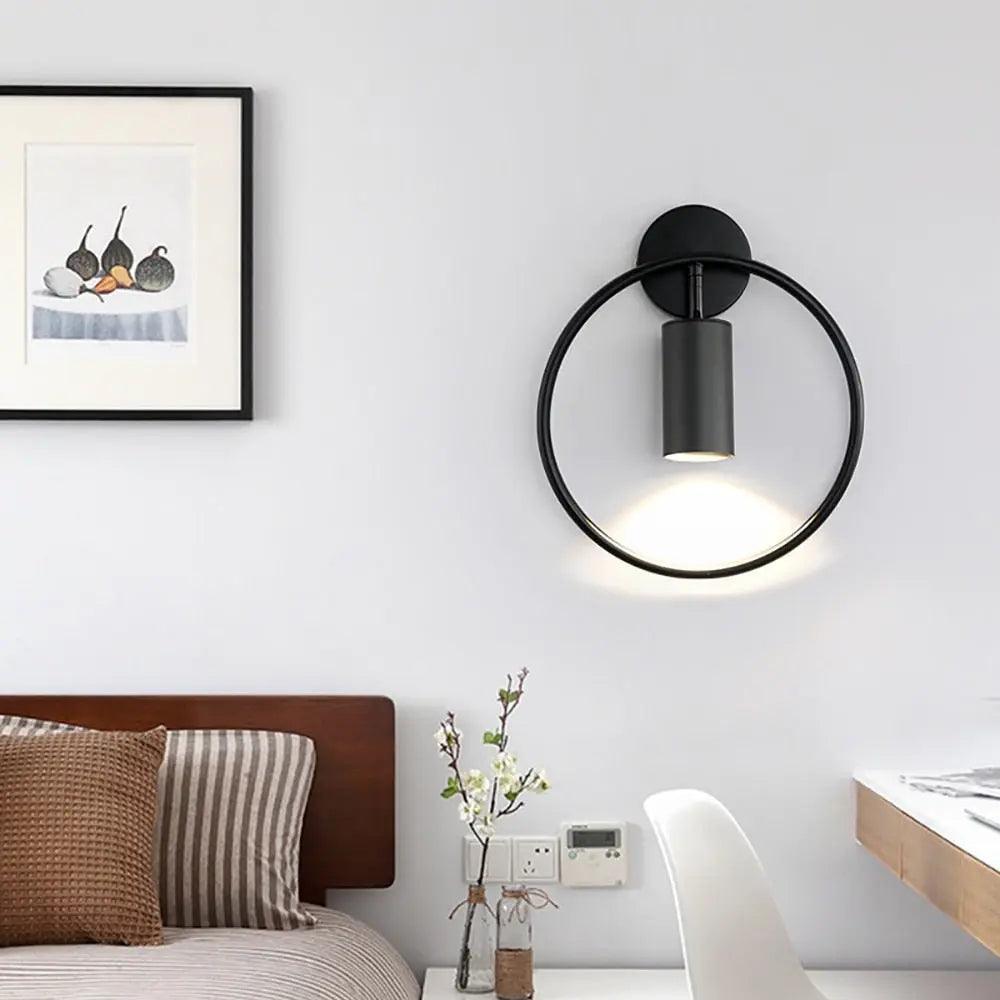 Moderne Wandlamp met Verstelbare Lampenkap – Zwart & Goud | Sansoti