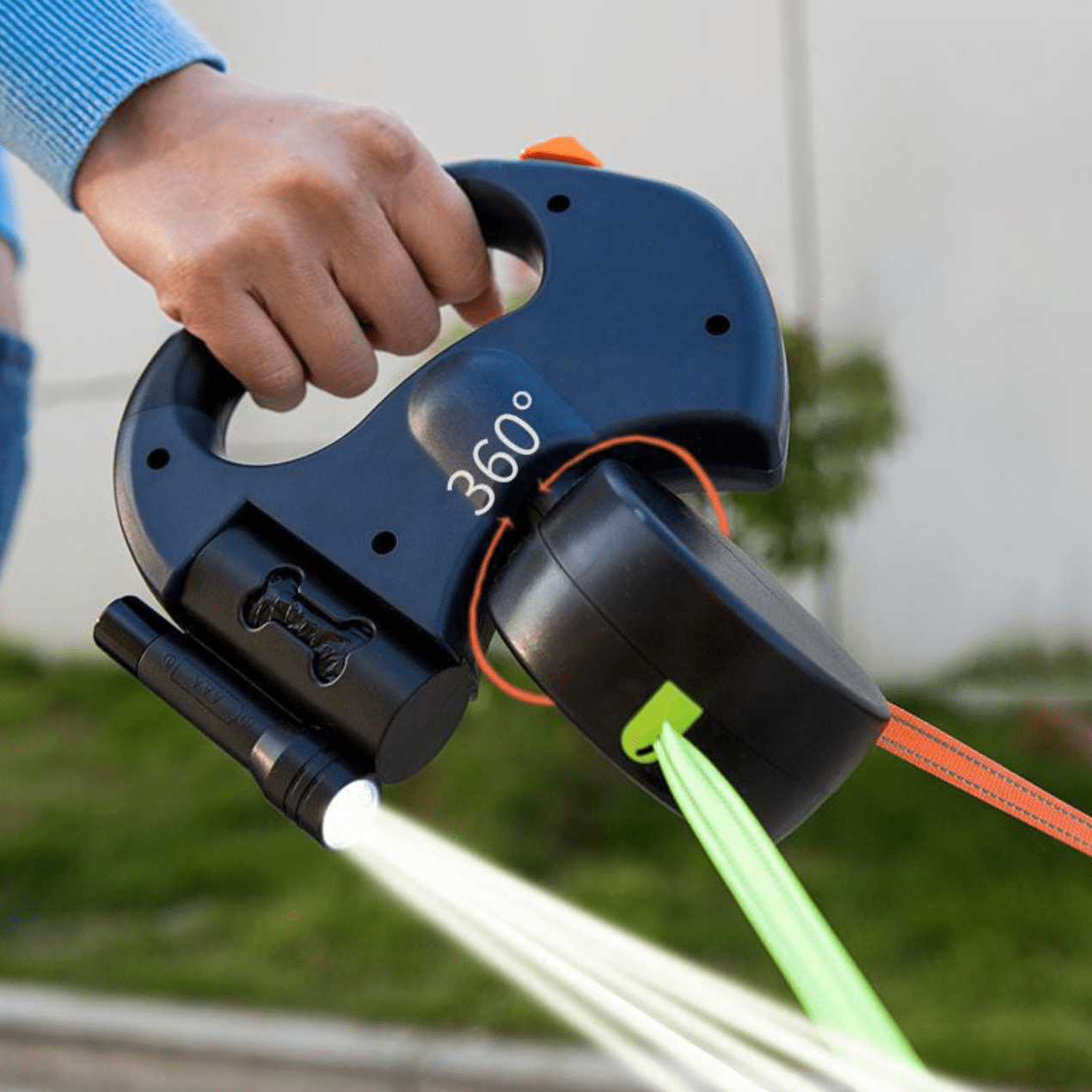 Intrekbare Dubbele Hondenriem met Zaklamp 4 Meter Ontwarringsmechanisme voor Twee Honden Hondenuitlaatriem | Sansoti