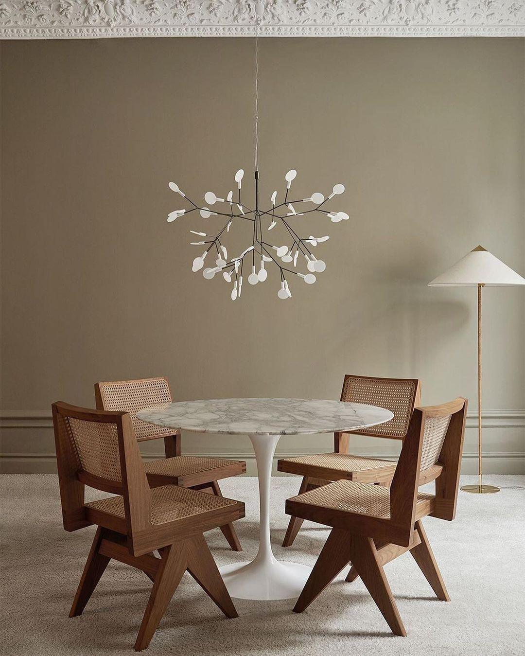 LED Kroonluchter Zwart met Acryl Lichtpunten – 30 tot 135 Lampjes voor Eetkamer en Hal | Sansoti