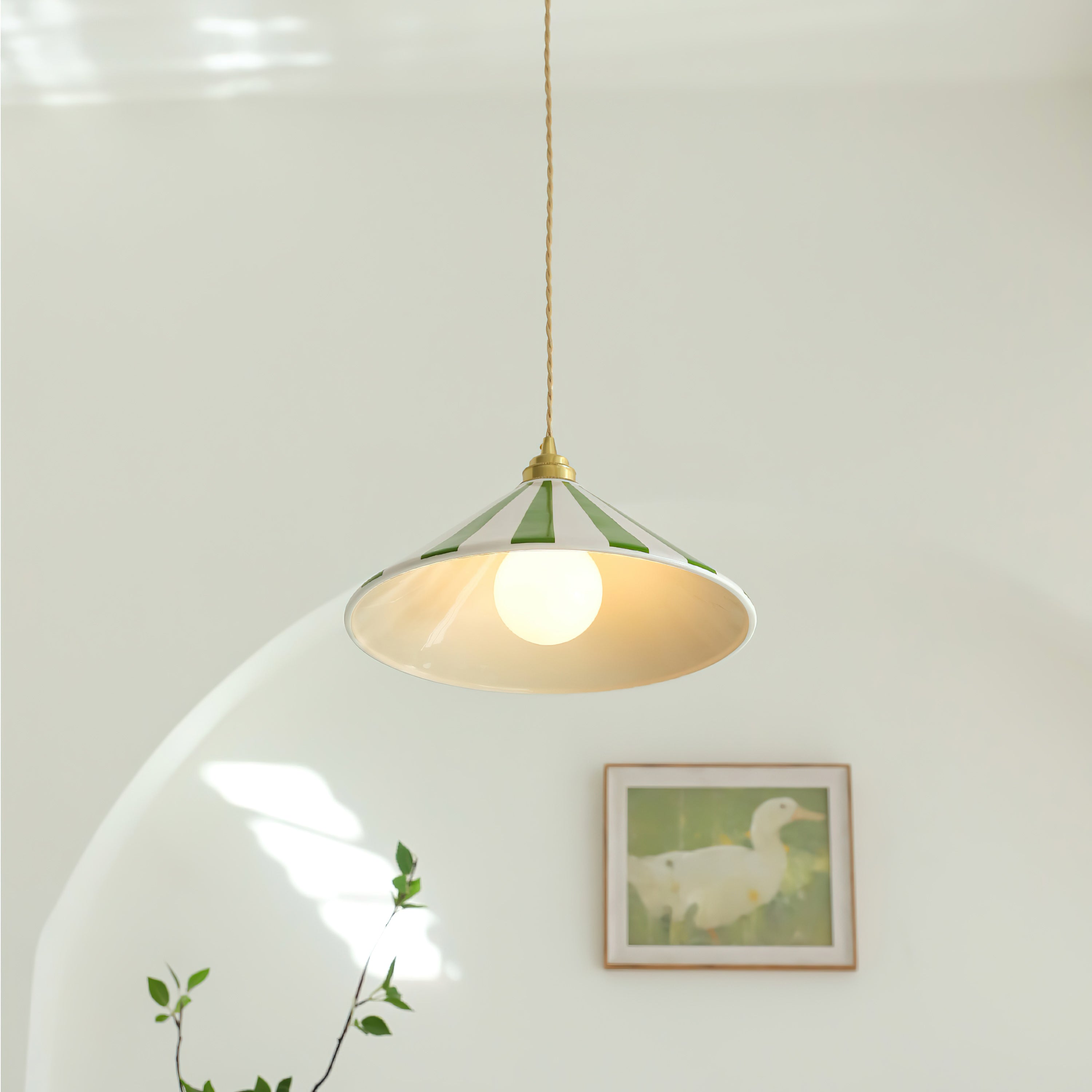 Gestreepte Glazen Hanglamp met Messing Fitting – Dopamine Kleuren Hangende Verlichting voor Keuken Eetkamer | Sansoti