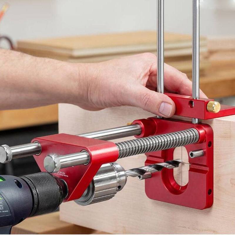 Boorsjabloon 90° | Precisie Boorgeleider | Robuust & Duurzaam | 28,5×25,5cm | Professionele Boorhouder voor Rechte Boorgaten | Boorsteun met Stabiliteit | Klushulp voor Nauwkeurig Boren | Sansoti