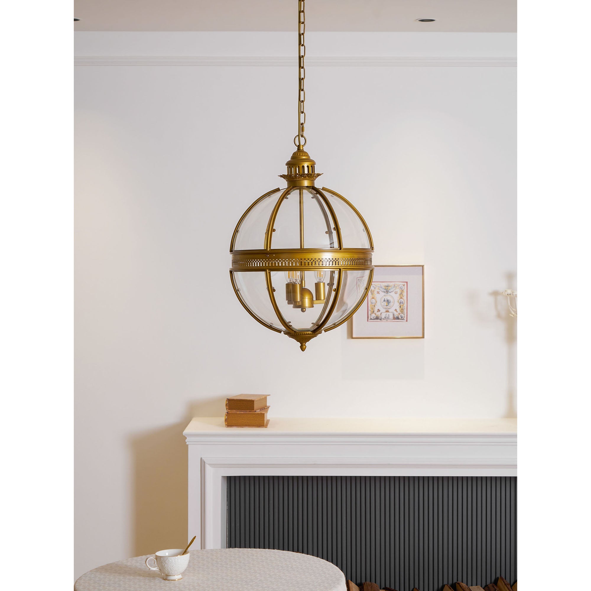 Suspension Baroque Avec Abat-Jours En Verre Et Finition Dorée – Lustre Design Luxe 3 Lumières | Restfield