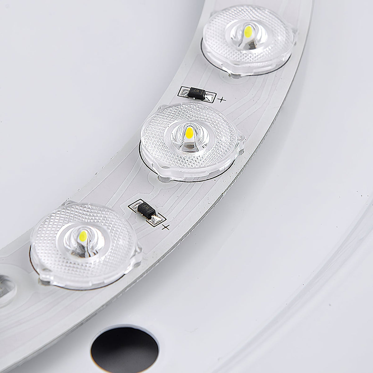 Deckenleuchte mit Glasschirm und Metallrahmen, E27-Fassung, integrierter LED, 30-50 cm, modernes Design für Wohnzimmer | Sansoti