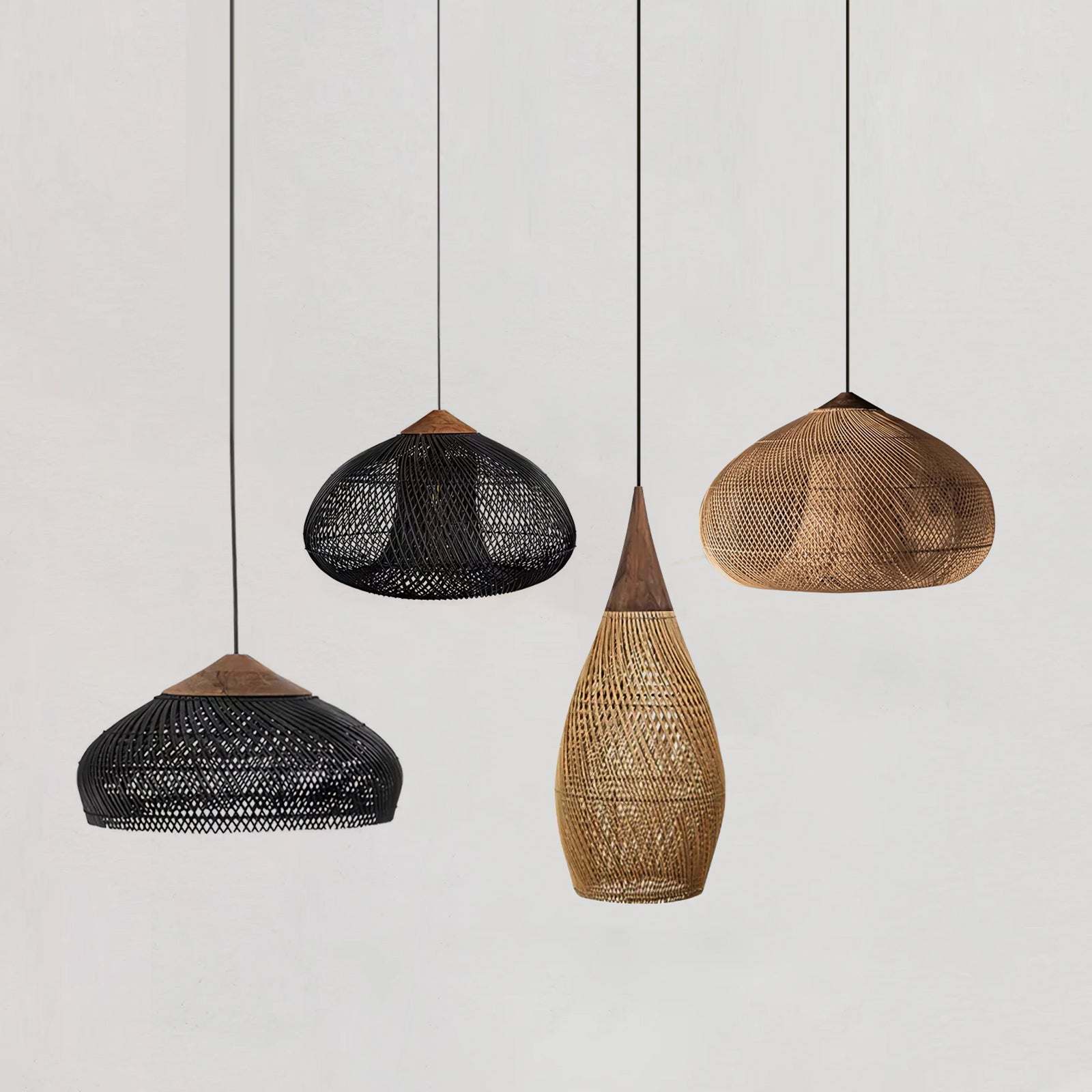 Handgevlochten Rotan Hanglamp – Javaanse Vlechtkunst in 4 Vormen & 3 Maten – Naturel of Zwart Rotan – E26/E27 Fitting – Scandinavisch Woonlicht | Sansoti