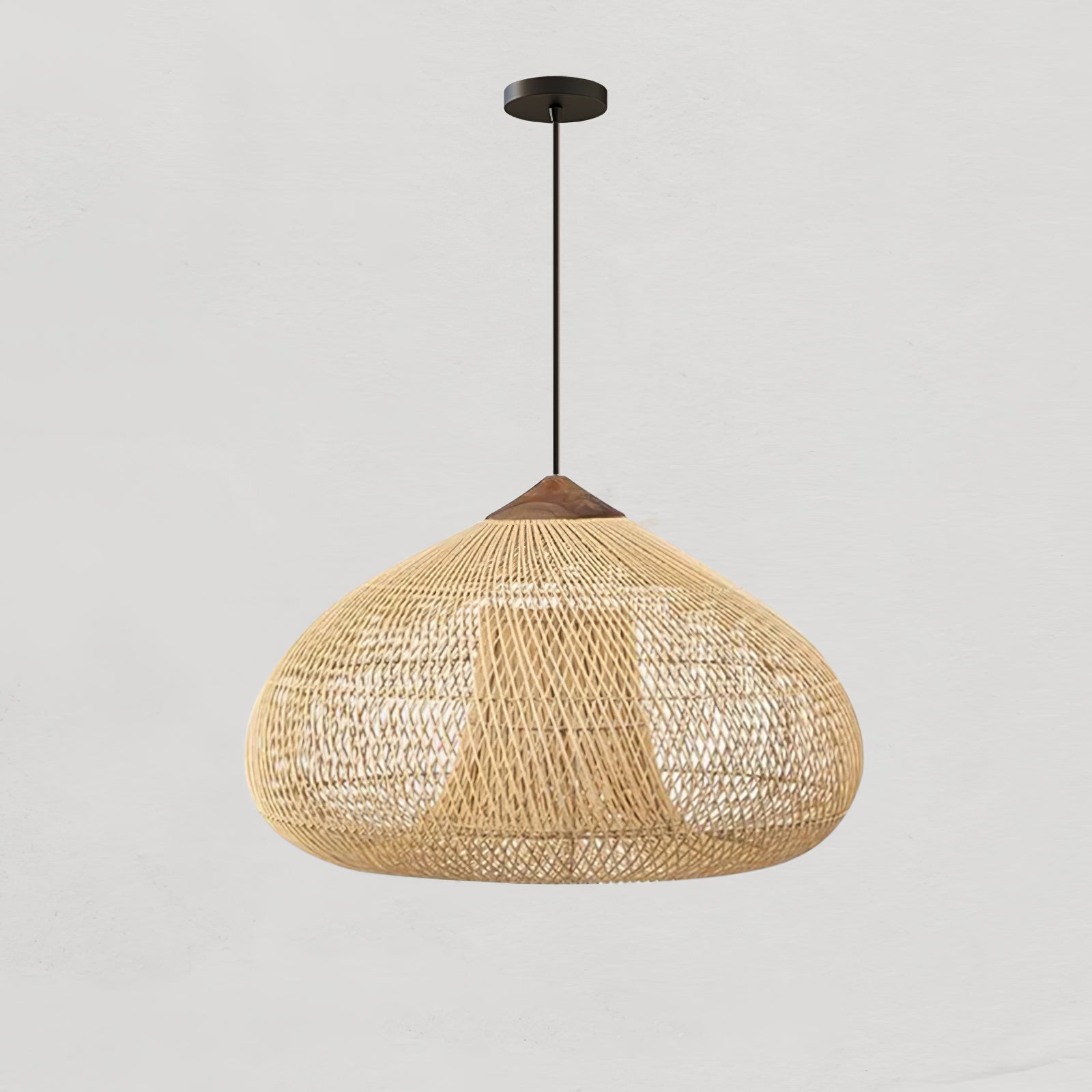 Handgevlochten Rotan Hanglamp – Javaanse Vlechtkunst in 4 Vormen & 3 Maten – Naturel of Zwart Rotan – E26/E27 Fitting – Scandinavisch Woonlicht | Sansoti