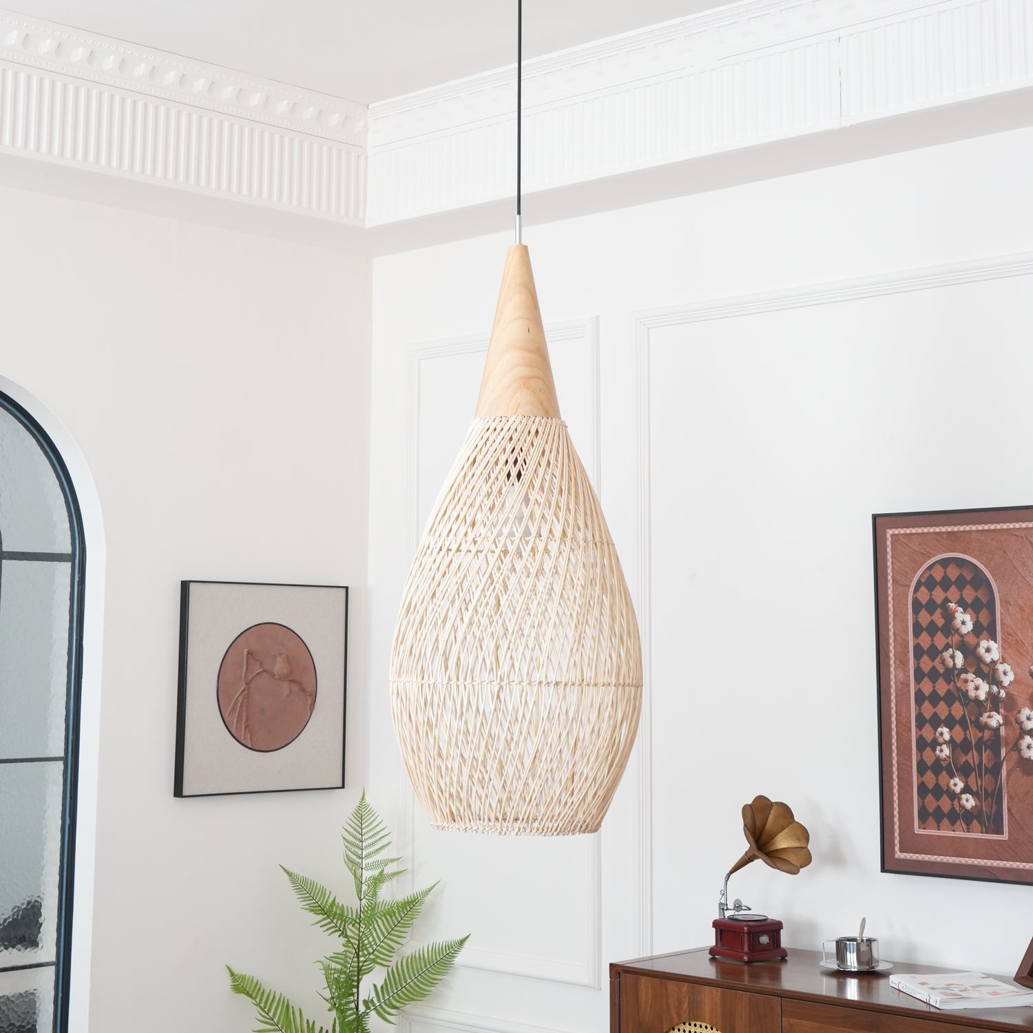 Handgevlochten Rotan Hanglamp – Javaanse Vlechtkunst in 4 Vormen & 3 Maten – Naturel of Zwart Rotan – E26/E27 Fitting – Scandinavisch Woonlicht | Sansoti