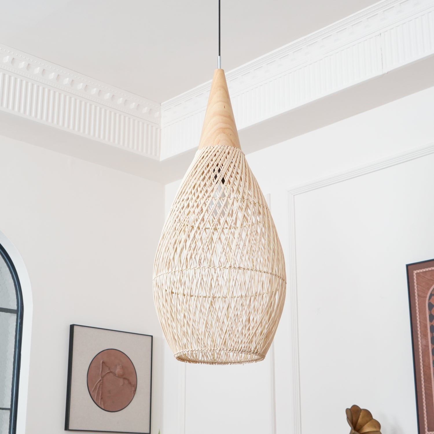 Handgevlochten Rotan Hanglamp – Javaanse Vlechtkunst in 4 Vormen & 3 Maten – Naturel of Zwart Rotan – E26/E27 Fitting – Scandinavisch Woonlicht | Sansoti