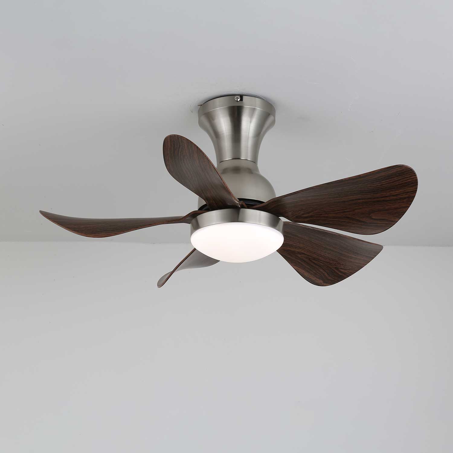 Plafondventilator Novaro Hout met Verlichting – Stille DC-Motor – Elegante Scandinavische Design | Sansoti