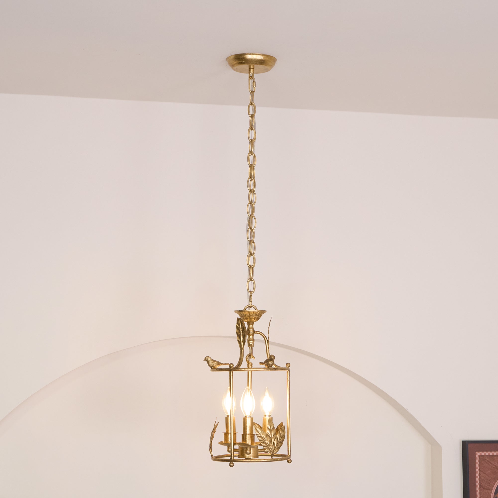 Lanterne Baroque Suspension Avec Détails Oiseaux Et Feuilles – Plafonnier Classique 3 Lumières En Or Ou Bronze | Restfield