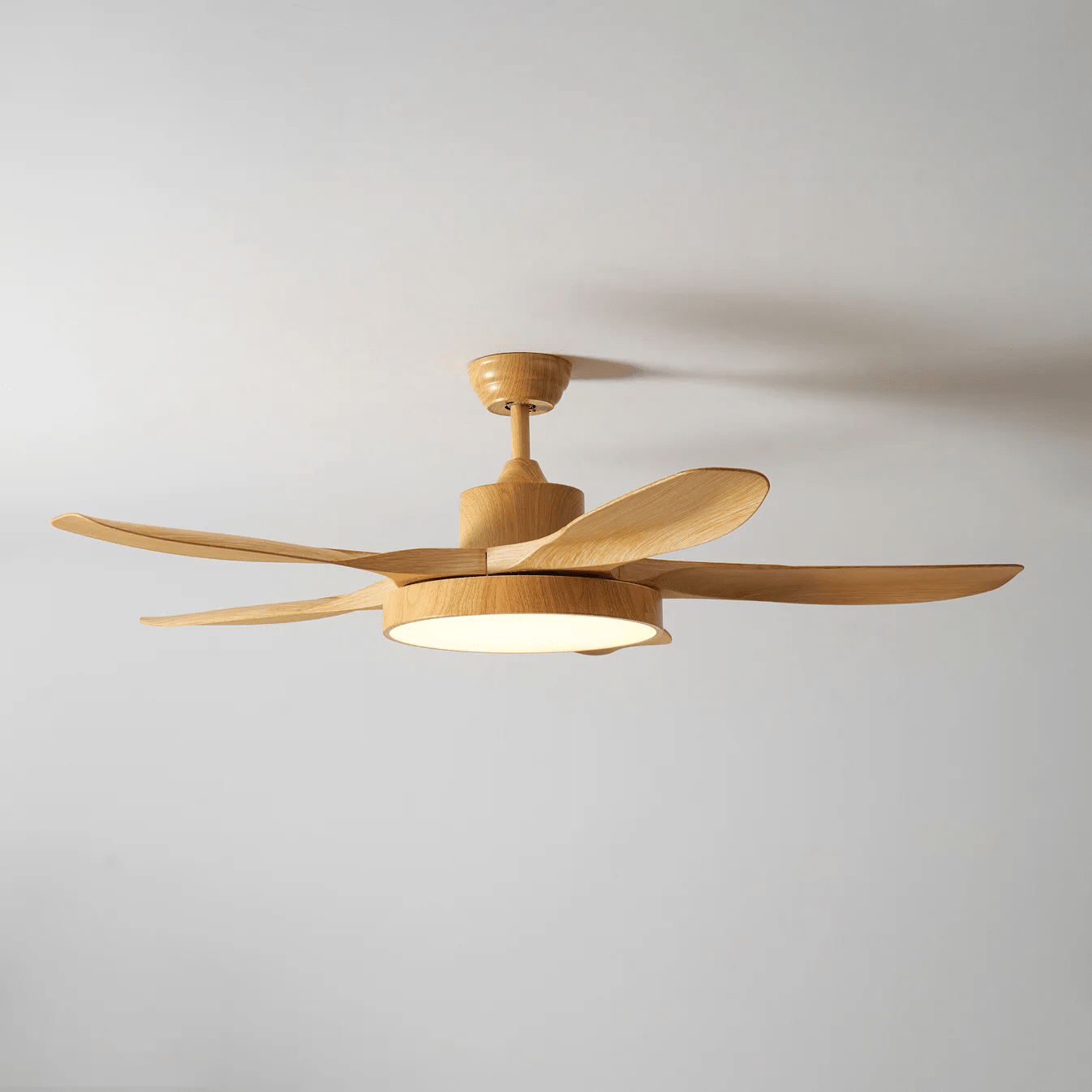 Design Plafondventilator met Geïntegreerde Verlichting StillWind – 132 cm Bladwijdte – Hout-Look ABS Bladen – LED – Afstandsbediening – 6 Snelheden | Sansoti