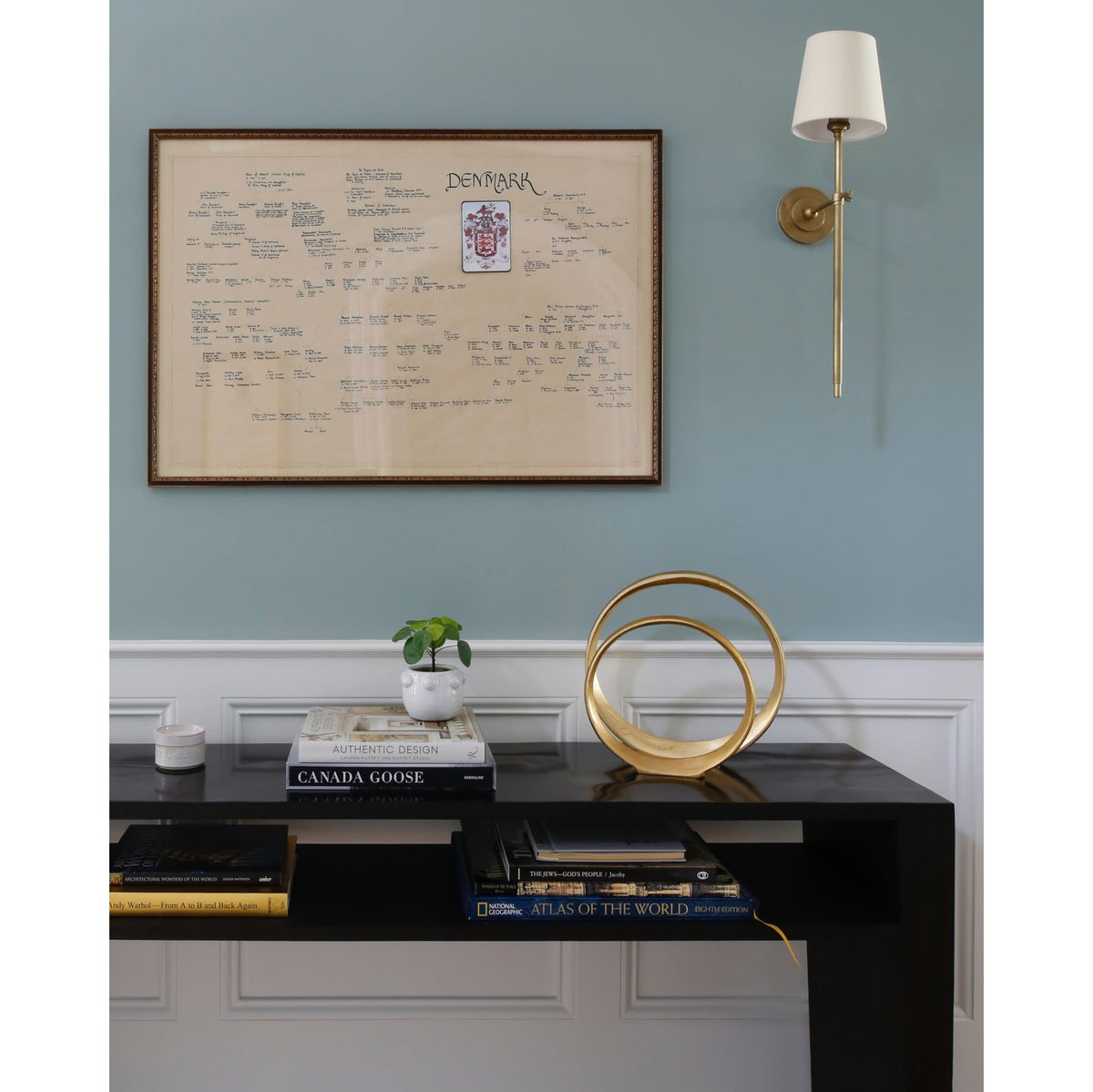 Wandlampe aus Messing mit Stoffschirm im minimalistischen Design, 1 oder 2 Leuchtstellen, für Wohnzimmer, Schlafzimmer und stilvolle Einrichtung | Sansoti