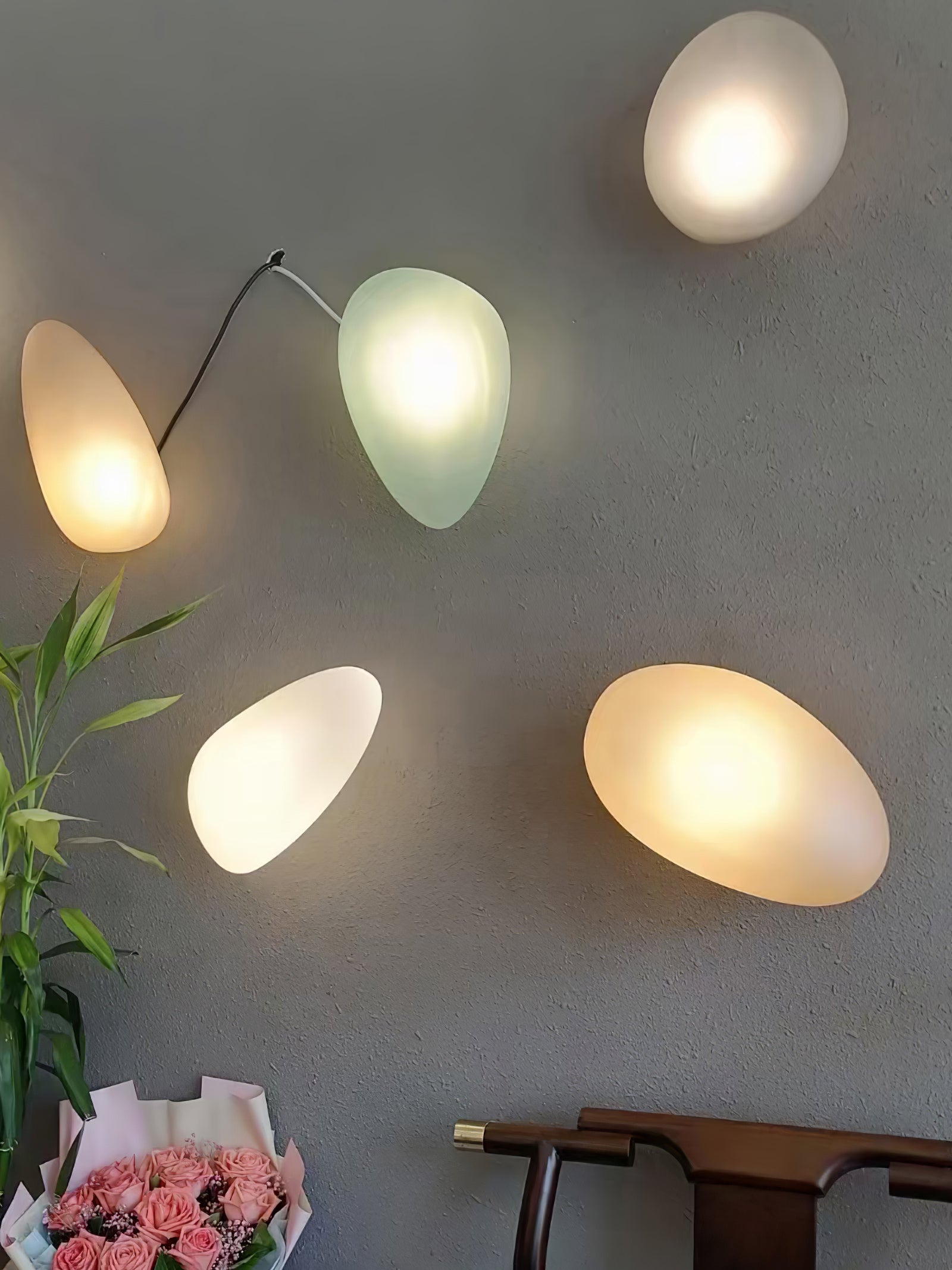 Glazen Wandlamp met Handgeblazen Bubble-Glas – Sculptuur Verlichting Scandinavisch Design – Verkrijgbaar in 4 Unieke Modellen & 4 Kleuren | Sansoti