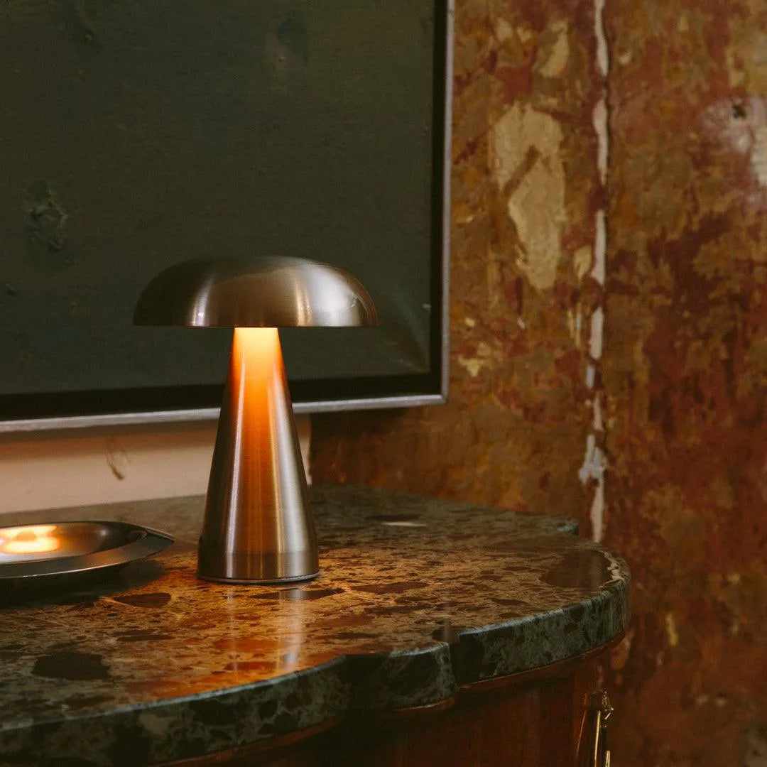 Lampe de table Sans fil Rechargeable USB-C Toucher Dimmable Métal Or Aluminium Terrasse | Restfield