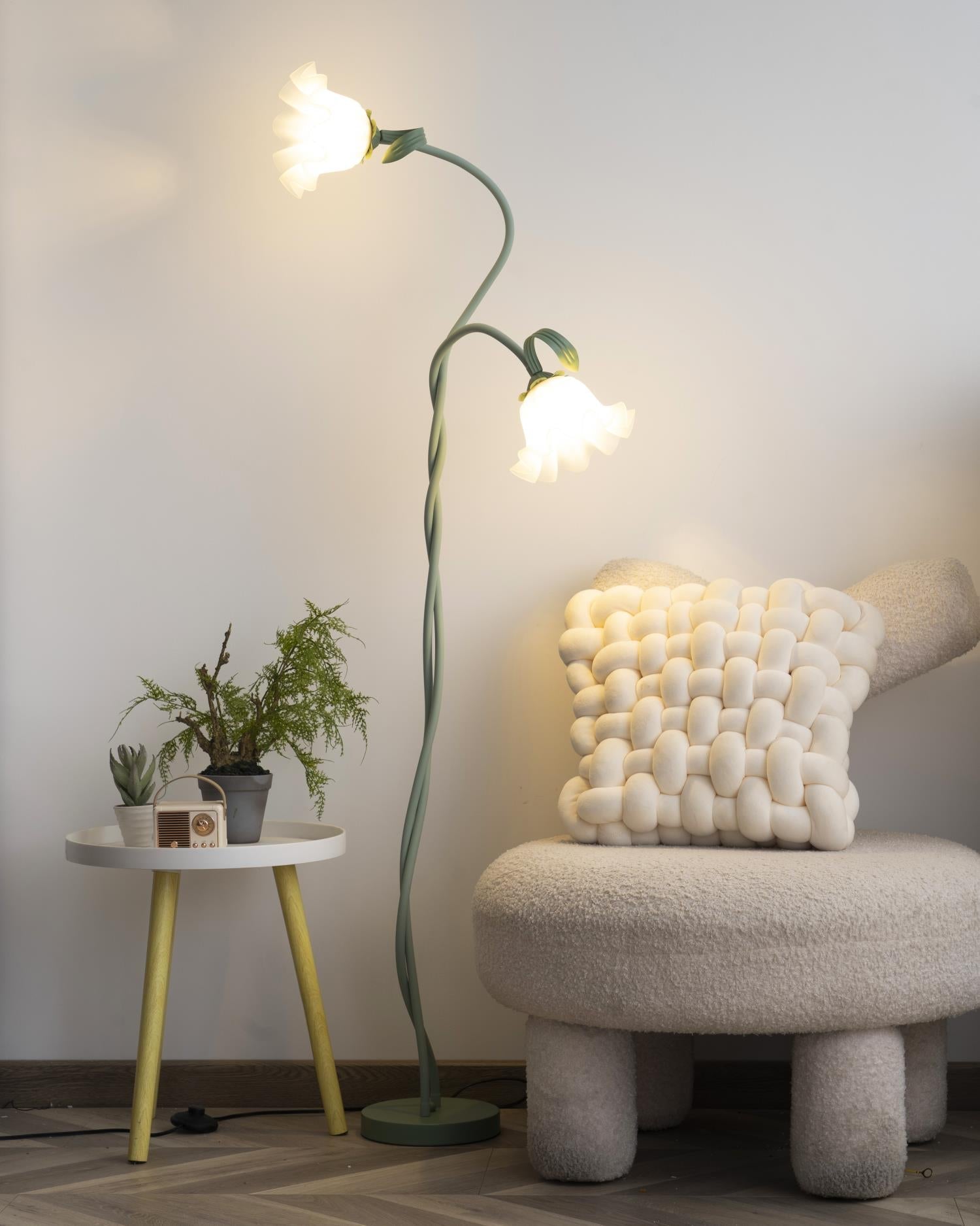 Stehleuchte Blume Design Grün Weiß Metall 170cm 2-3 Flammen LED Stimmungslicht Wohnzimmer Schlafzimmer | Restfield