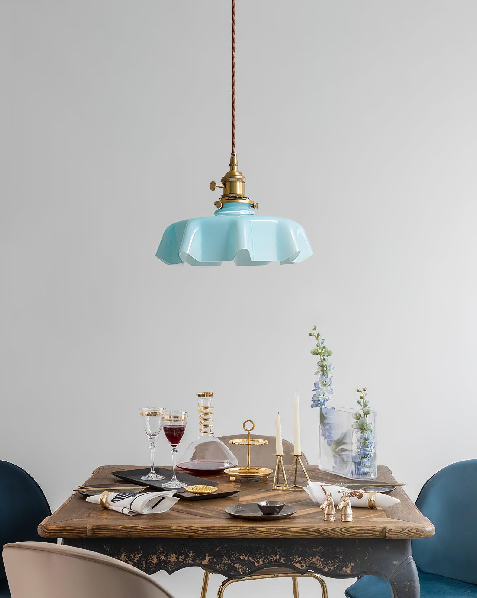 Geplooide Glazen Hanglamp met Messing Armatuur — Vintage Franse Stijl in Wit, Beige, Roze of Blauw — Verstelbare Kabel 150 cm | Sansoti