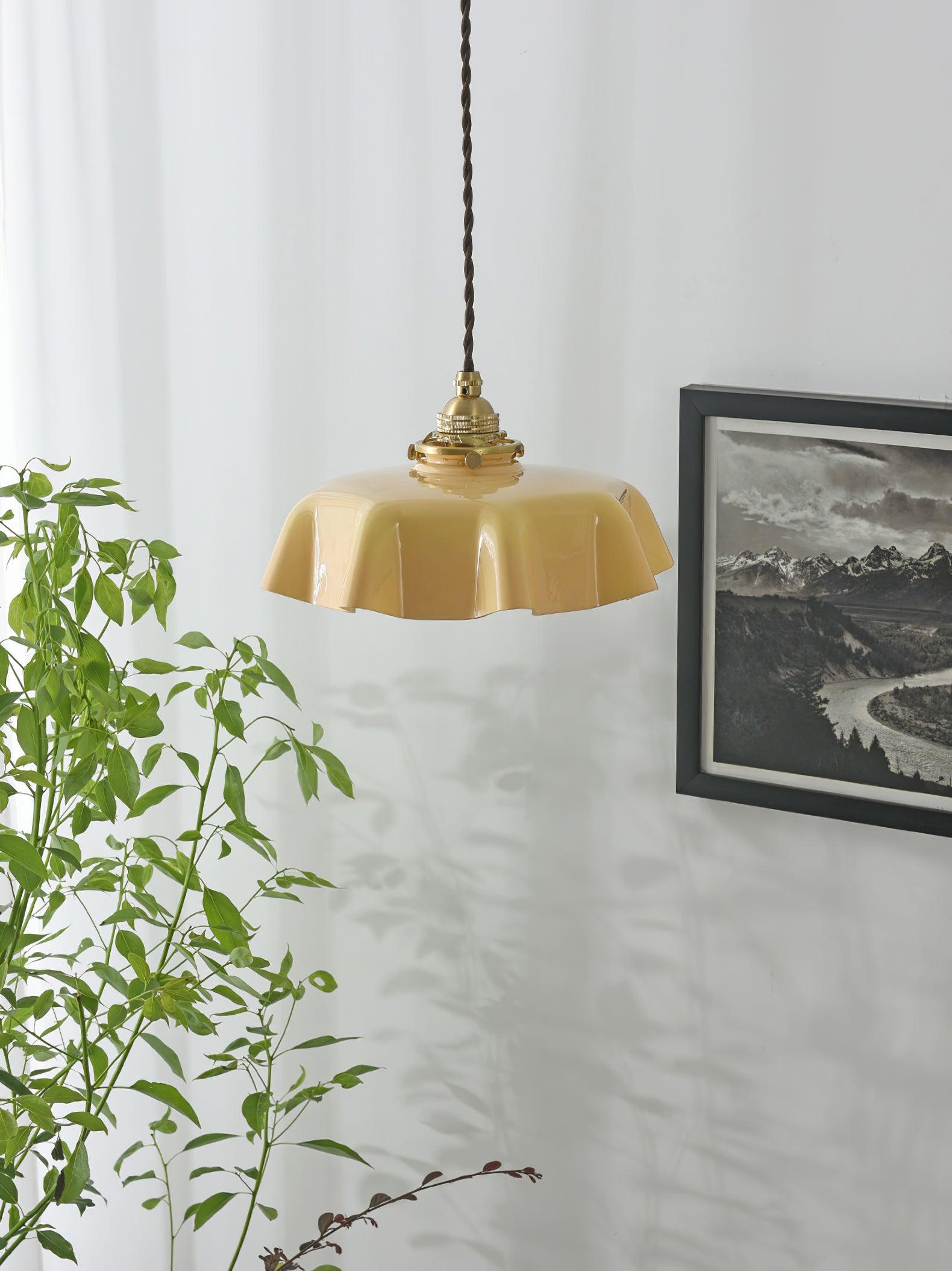 Geplooide Glazen Hanglamp met Messing Armatuur — Vintage Franse Stijl in Wit, Beige, Roze of Blauw — Verstelbare Kabel 150 cm | Sansoti