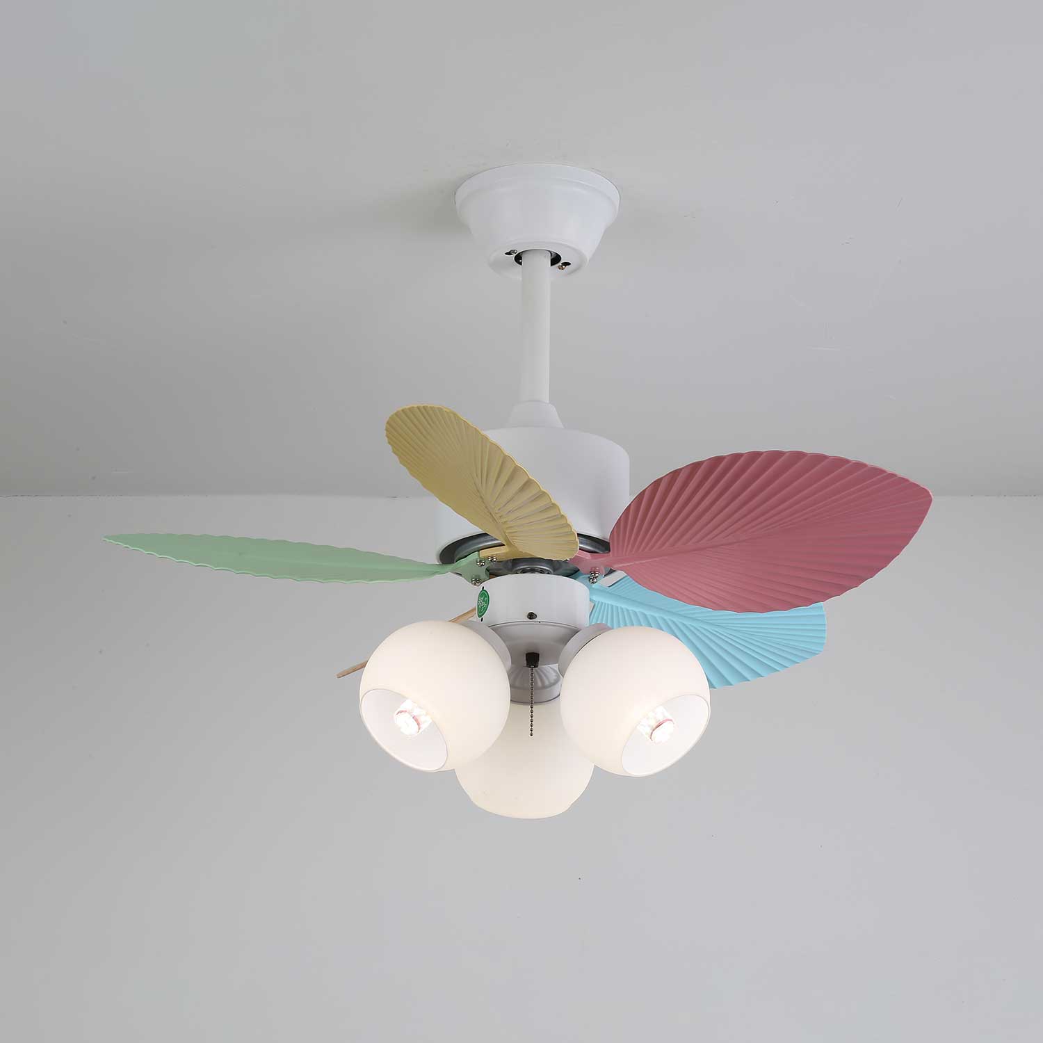 Plafondventilator met gekleurd glaslicht – Ø76cm dimbaar – 6 snelheden incl. afstandsbediening – stille motor – modern design voor woonkamer slaapkamer | Sansoti