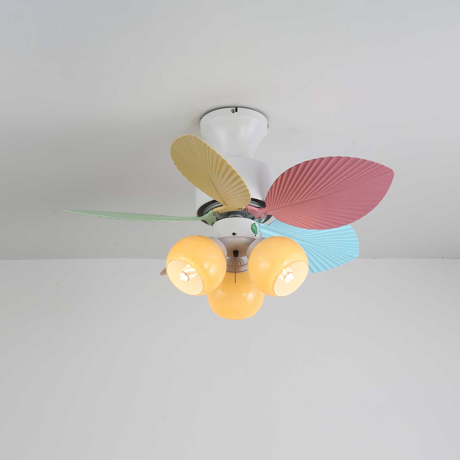 Plafondventilator met gekleurd glaslicht – Ø76cm dimbaar – 6 snelheden incl. afstandsbediening – stille motor – modern design voor woonkamer slaapkamer | Sansoti