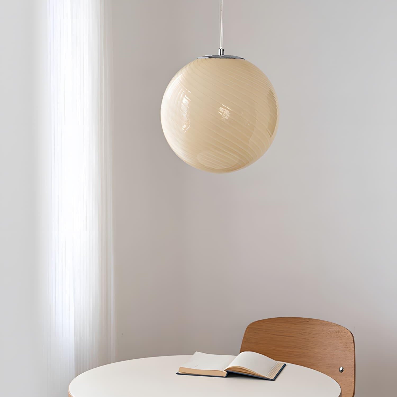 Glazen Hanglamp met Gedraaide Vorm – Handgeblazen Designverlichting voor Keukeneiland en Eetruimte | Sansoti