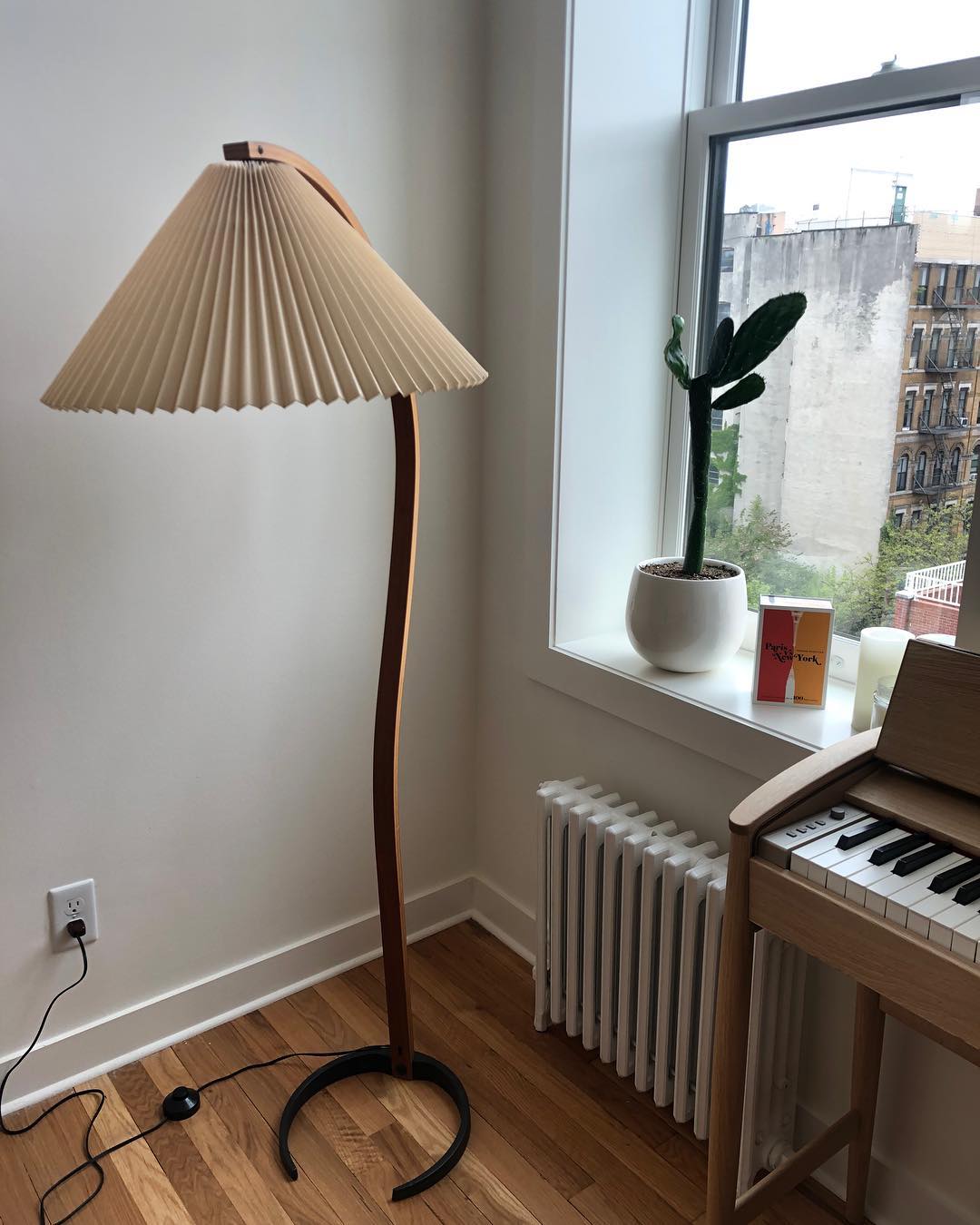 Lampadaire Arche Bois de Hêtre Abat-jour Lin Rétro Salon | Restfield
