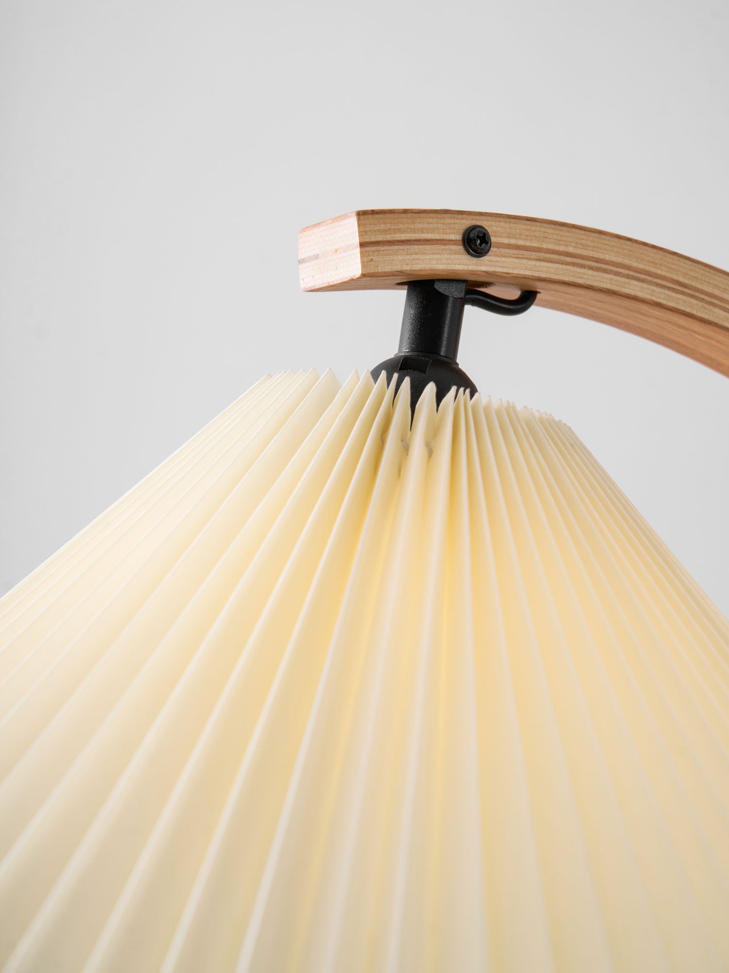 Lampadaire Arche Bois de Hêtre Abat-jour Lin Rétro Salon | Restfield