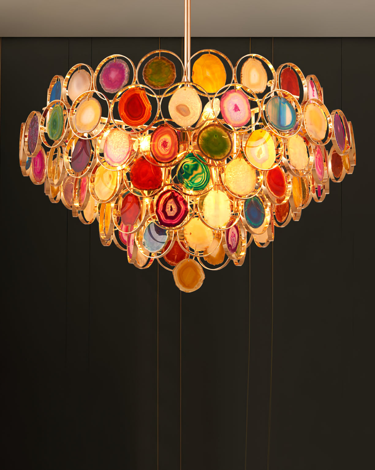 Agaat Kroonluchter – Natuursteen Hanglamp met Goudkleurige Montage – Echt Braziliaans Agaat Verlicht | Sansoti