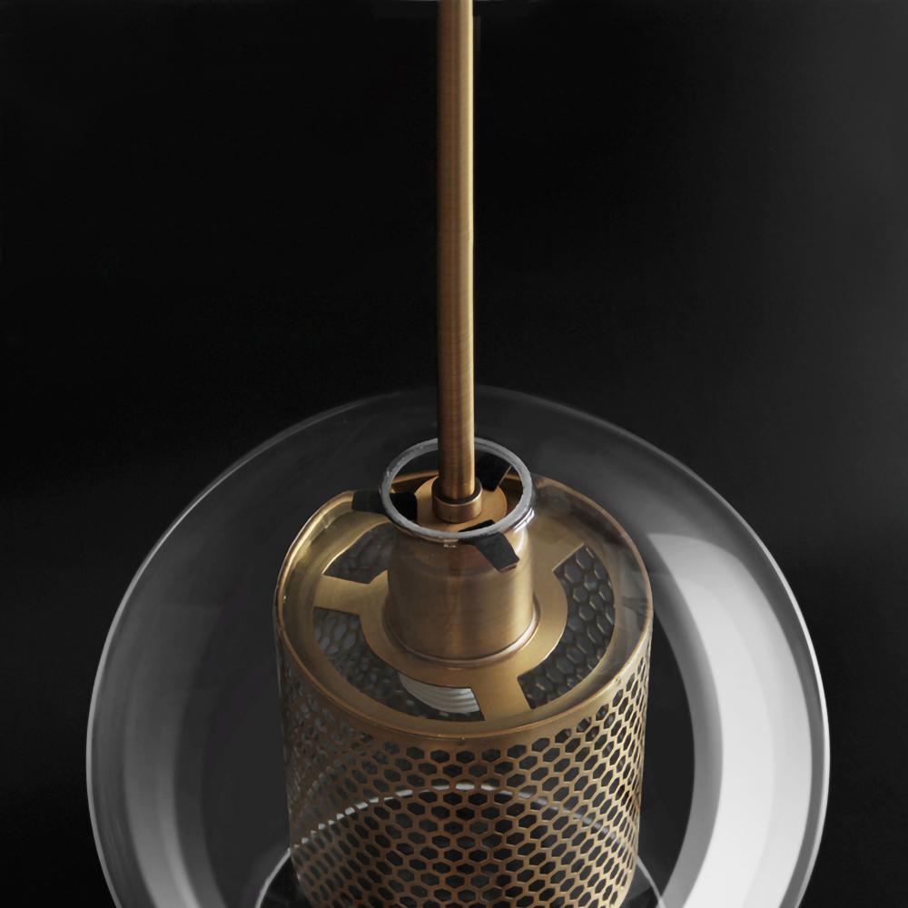 Glazen Hanglamp met Metalen Gaaskap Transparant Amber Zwart Goud 20-30cm Scandinavisch Design Eetkamer Keuken | Sansoti