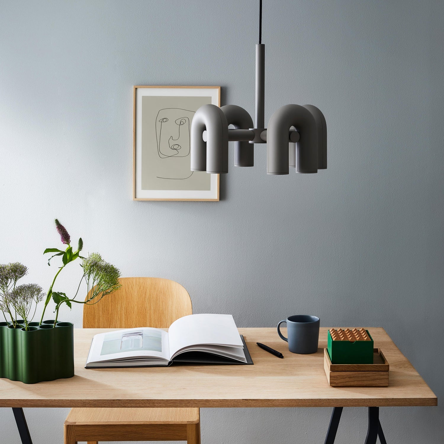 Modulaire Kroonluchter met U-Vormige Armen – Verstelbaar Design – Zwart, Grijs, Oranje of Blauw – 3, 4, 6 of 8 Lichtpunten – Modern Statement | Sansoti