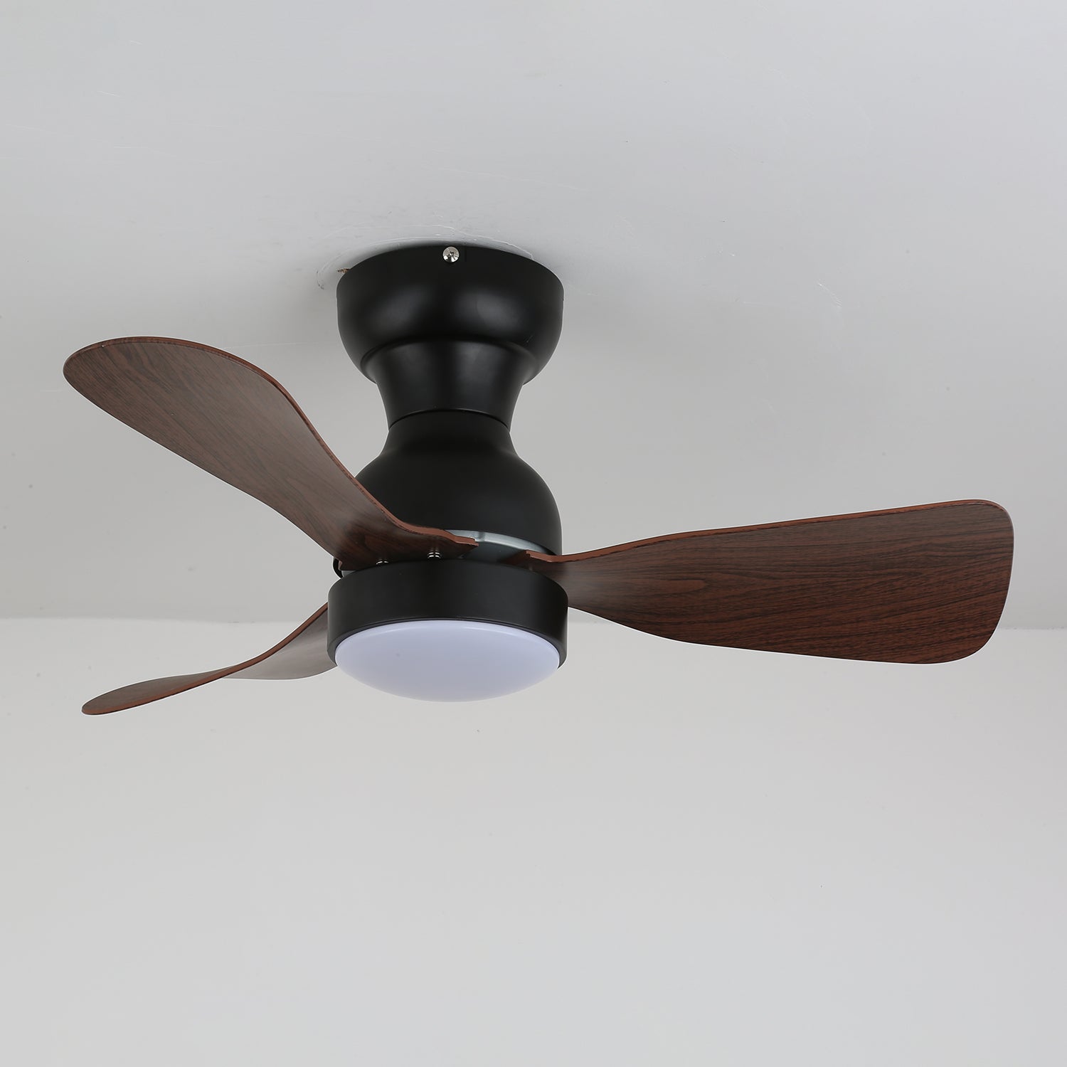 Moderne Plafondventilator met Verlichting Houtlook Diameter 70cm Stil Design met Afstandsbediening 6 Snelheden | Sansoti
