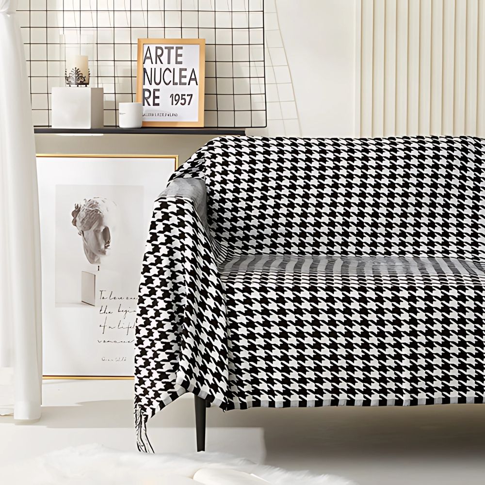 Checked Houndstooth Black-White Tassel Decorative Acrylic-Wool Sofa Throw 130x180 Soft Warm Interior | Sansoti