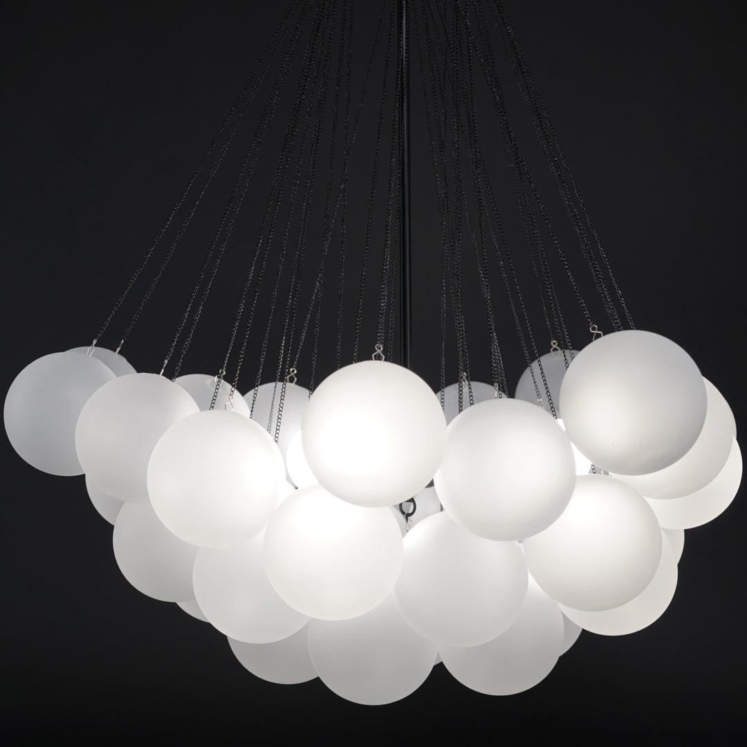 Handbewerkte Glazen Bollenkandelaar met Natuurlijke Lichtverstrooiing – Elegante 19th-Century Glastechniek voor Warme Sfeer | Sansoti